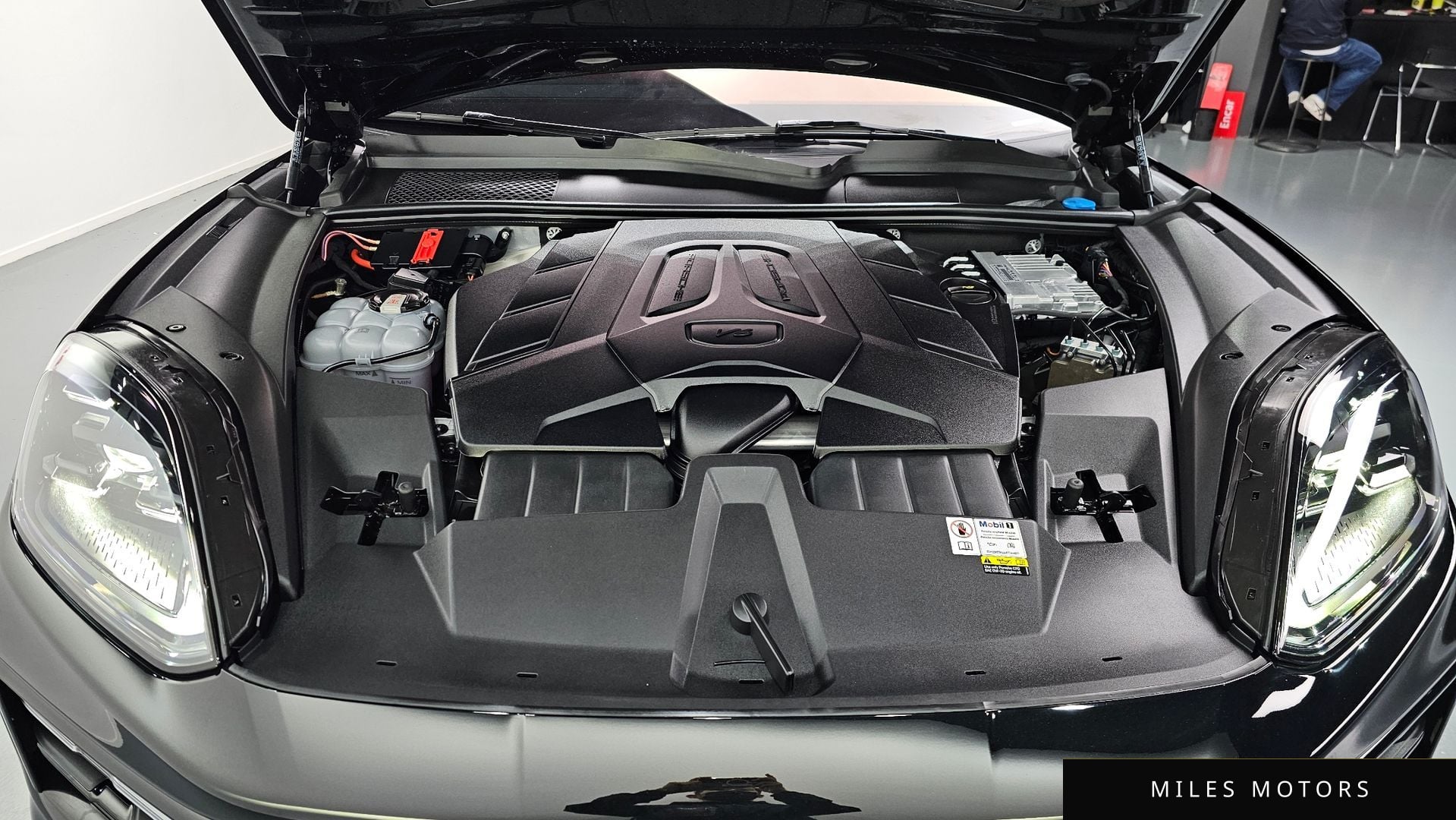 Porsche 카이엔 (PO536) 2024 — миниатюра 6