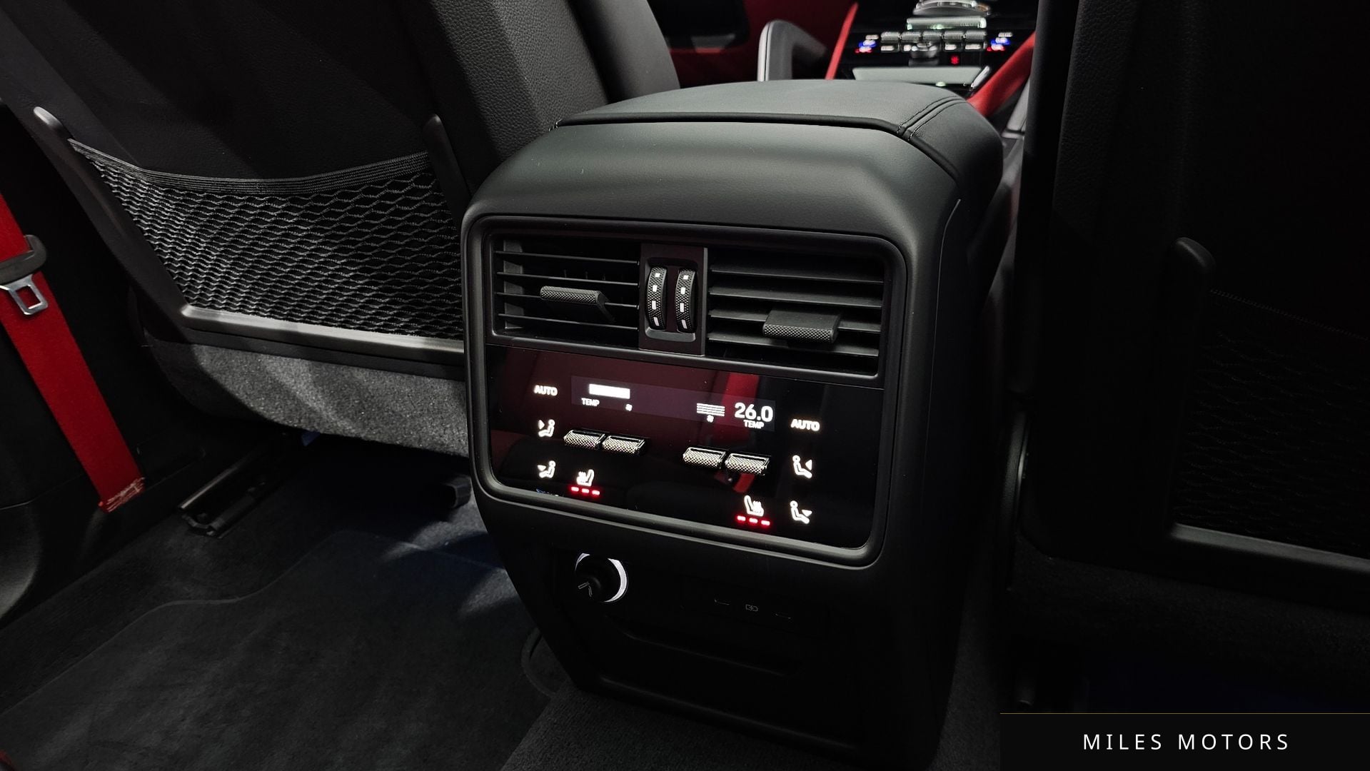 Porsche 카이엔 (PO536) 2024 — миниатюра 18