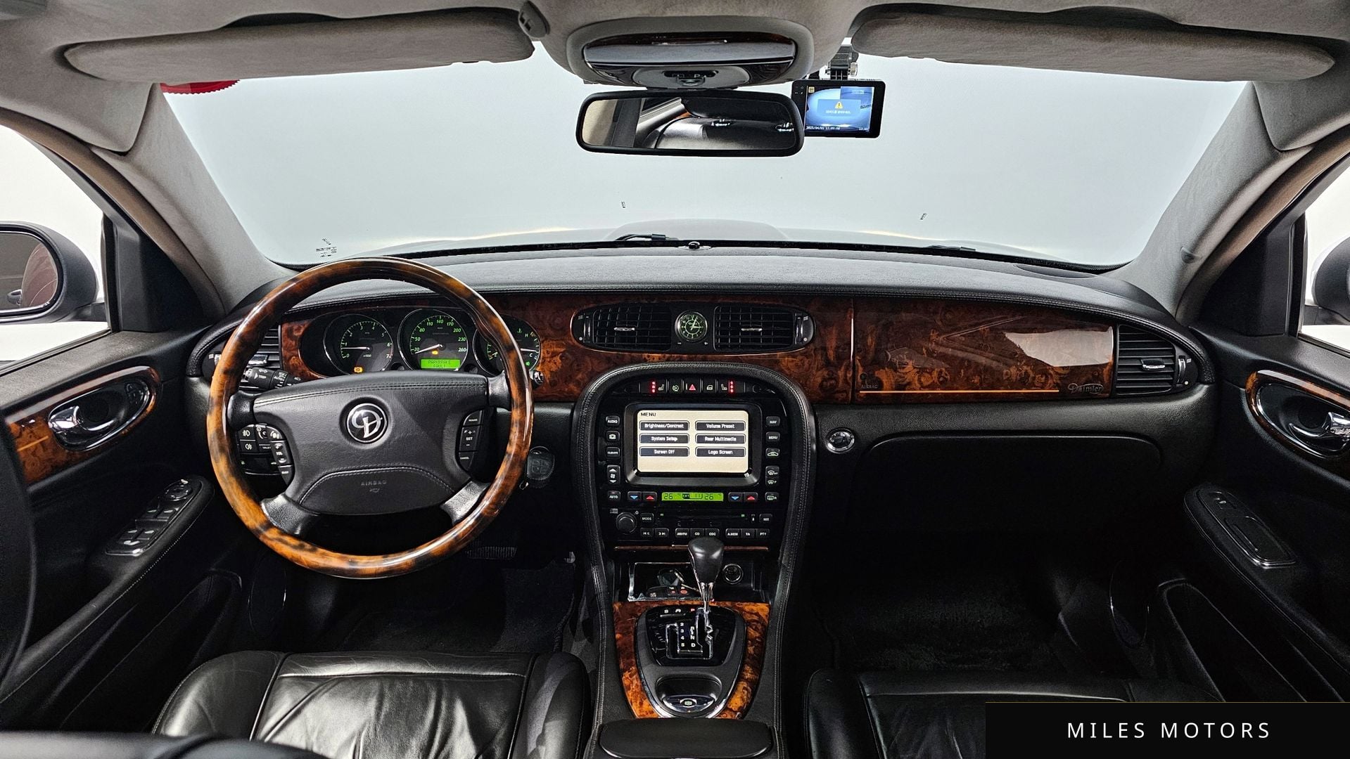 Jaguar Daimler 2006 — миниатюра 7