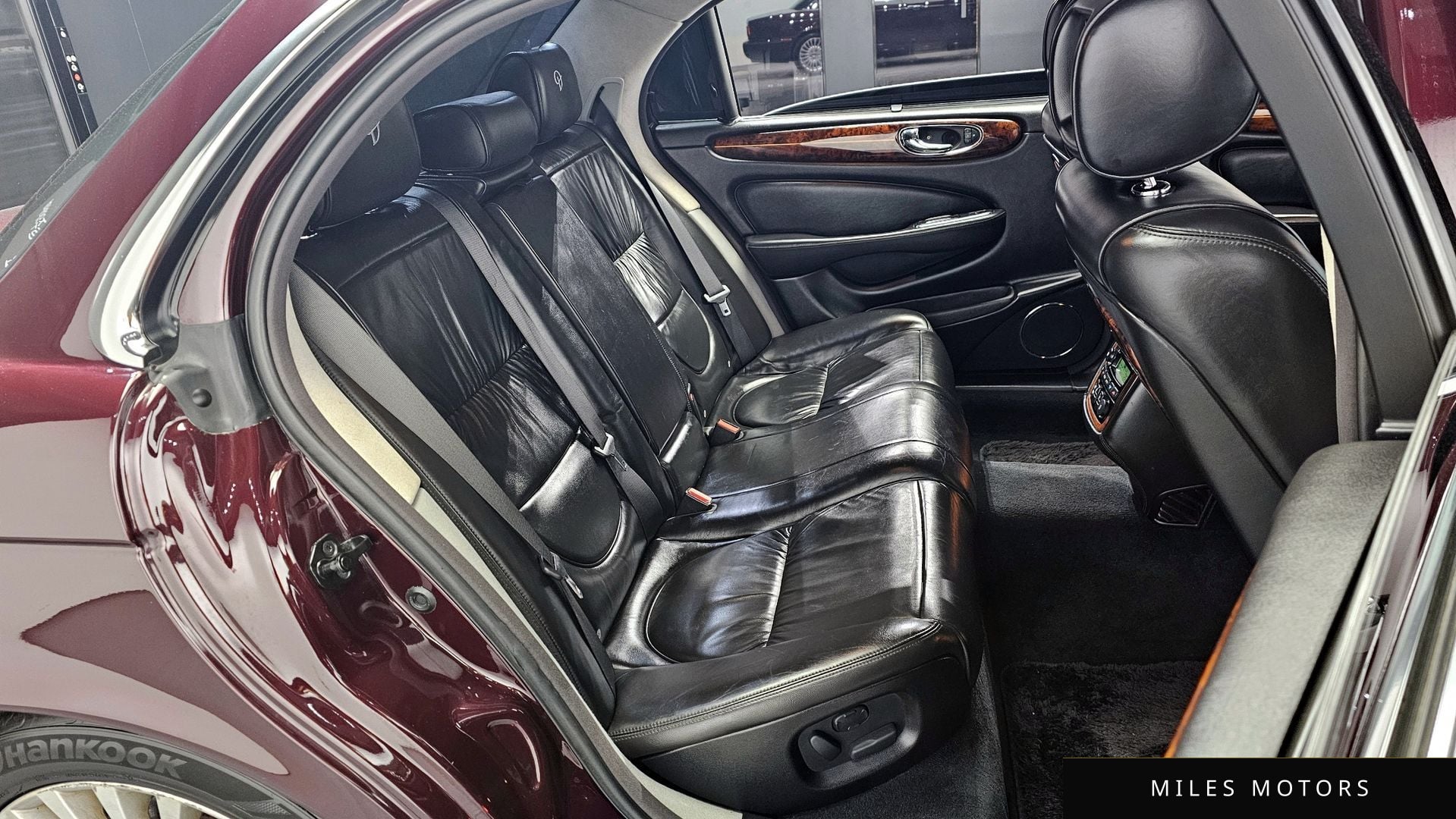 Jaguar Daimler 2006 — миниатюра 12