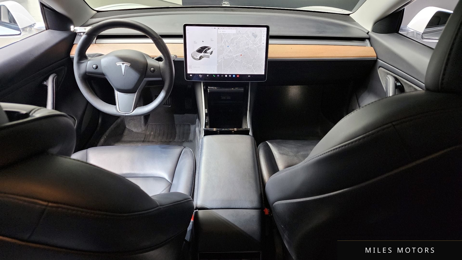 Tesla Model 3 2020 — миниатюра 7
