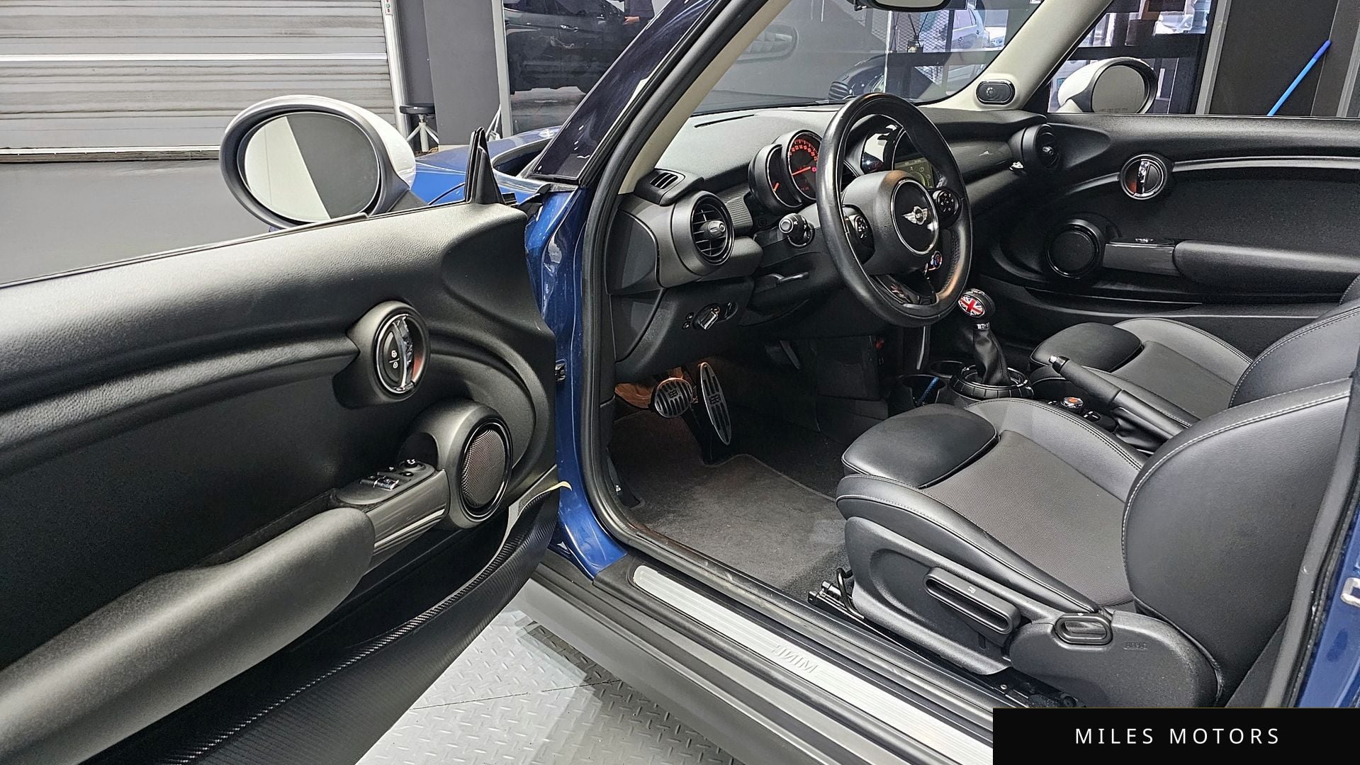 MINI Cooper D 2016 — миниатюра 11