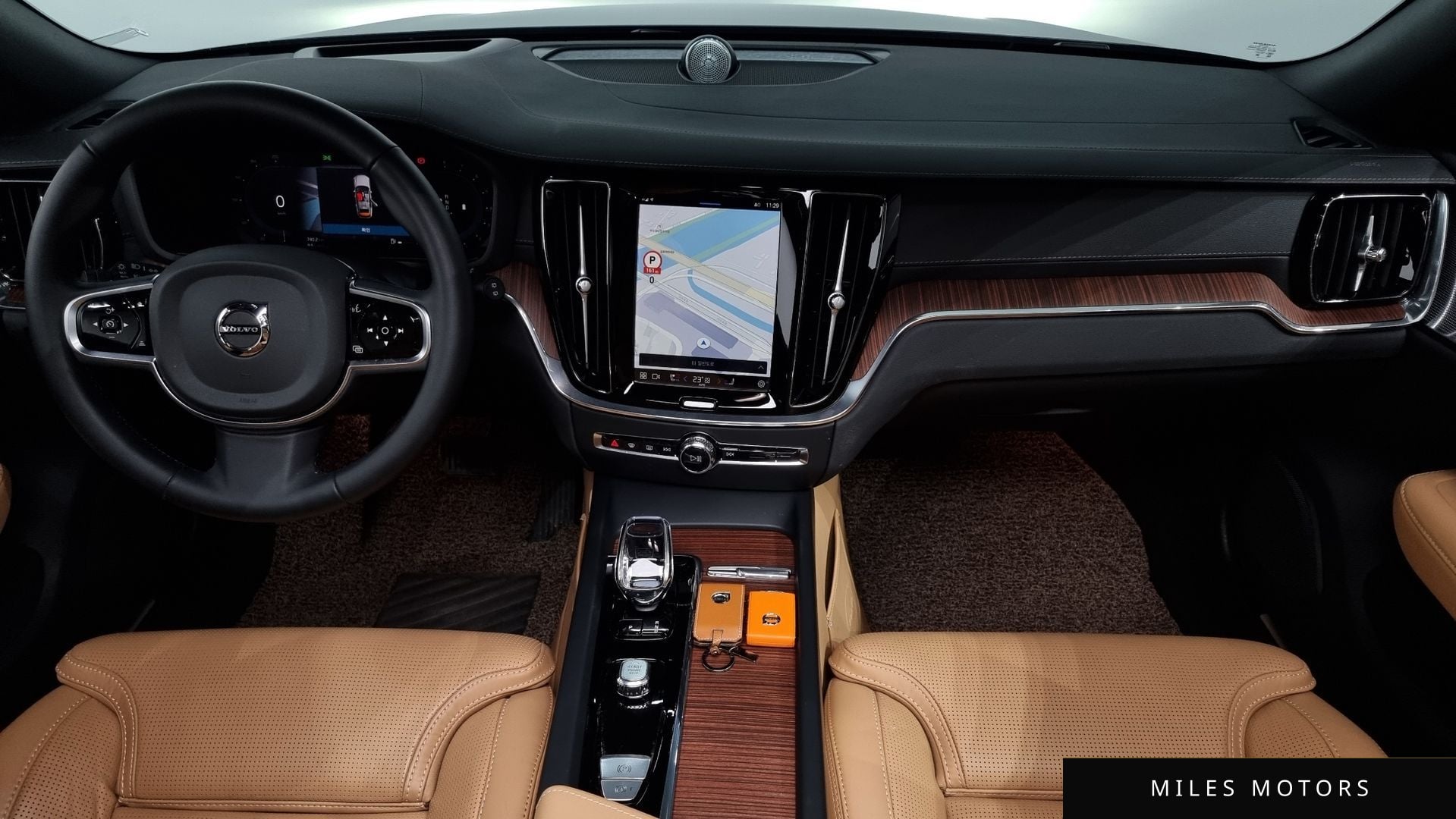 Volvo V60 2024 — миниатюра 7