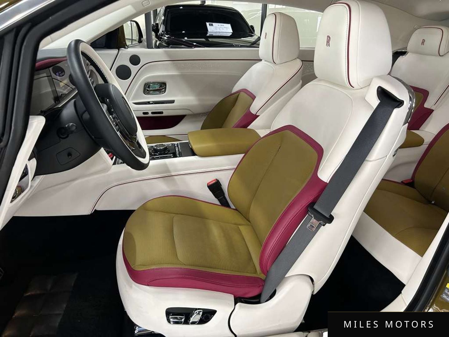 Rolls-Royce Spectre 2024 — миниатюра 6