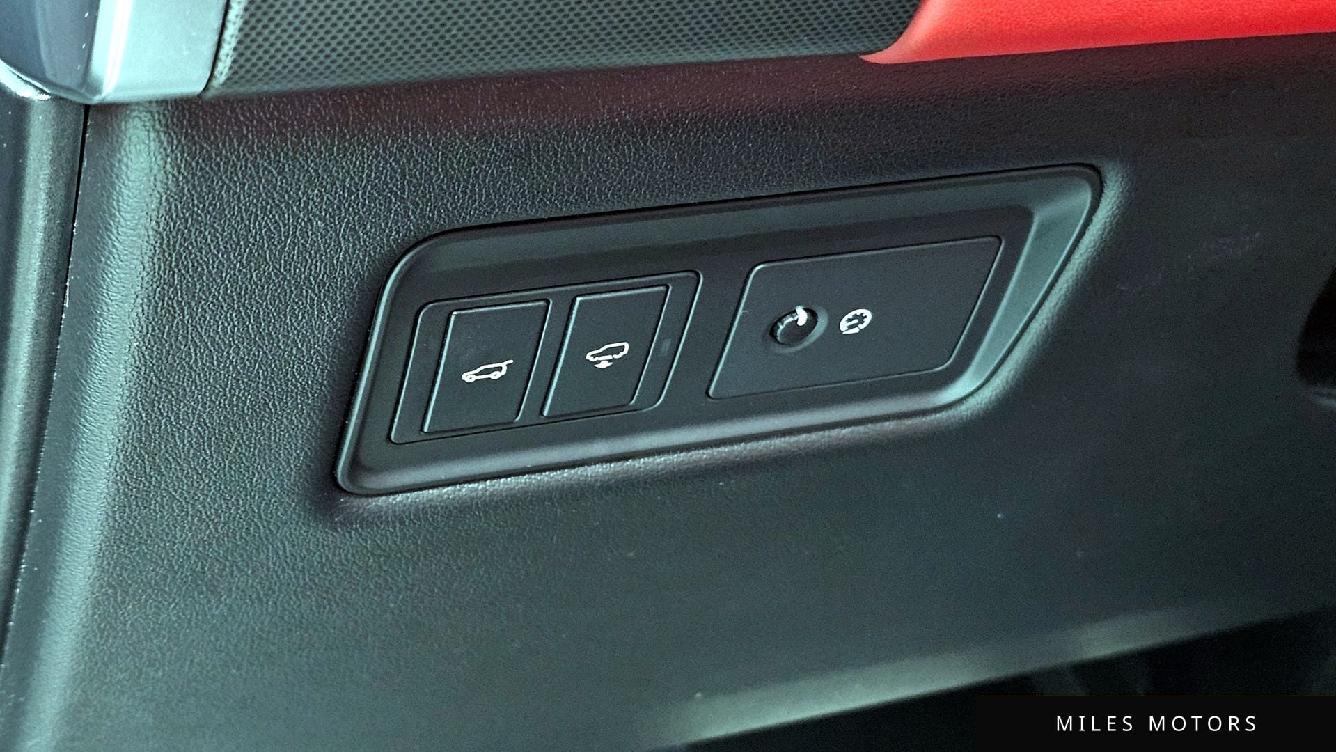 Land Rover Range Rover Sport 2016 — миниатюра 16