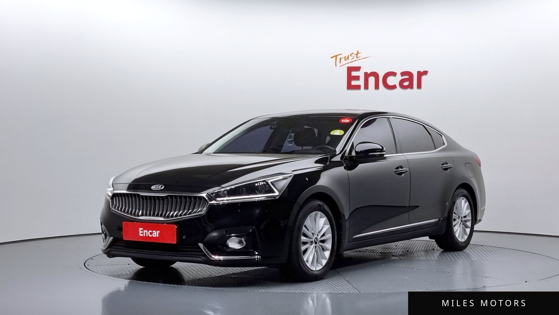 Kia K7 2016 — фото 1 из 12