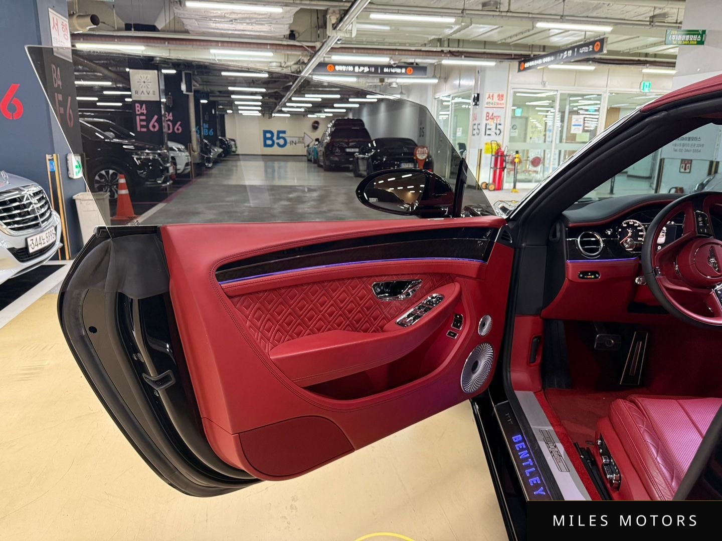 Bentley Continental GT 2019 — миниатюра 8