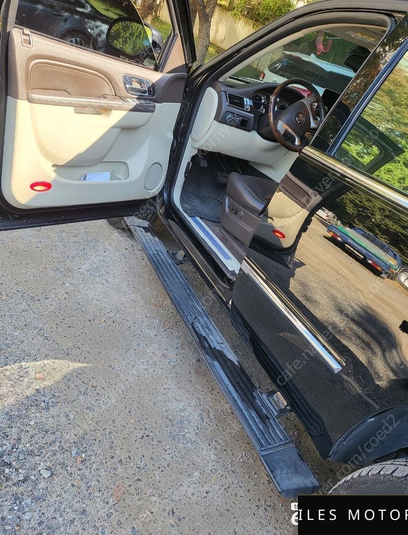 Cadillac Escalade 2014 — миниатюра 8
