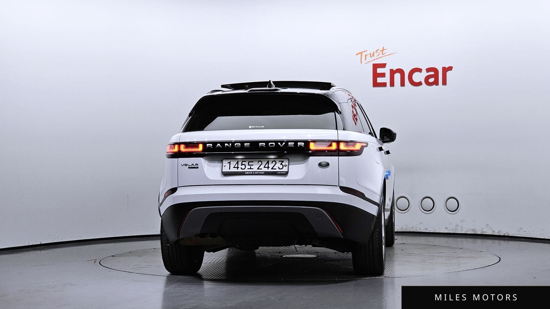 Land Rover Range Rover Velar 2019 — миниатюра 4
