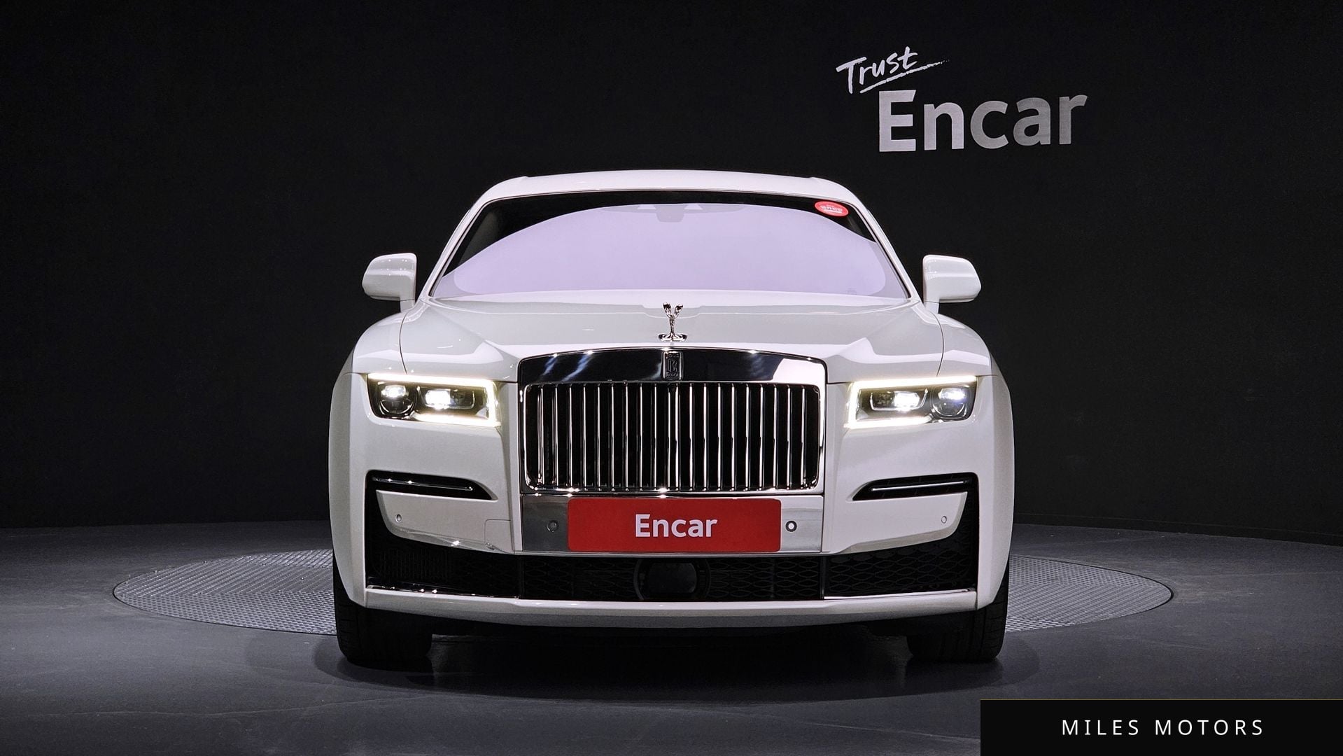 Rolls-Royce 고스트 2022 — миниатюра 3