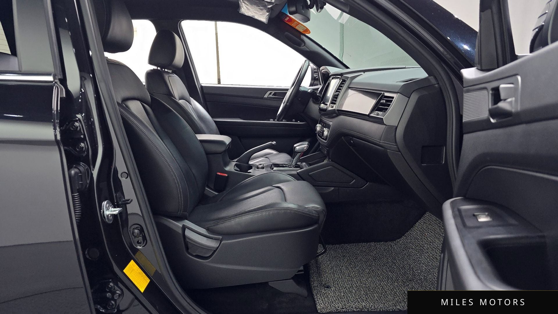 KG Mobility Rexton 2022 — миниатюра 10