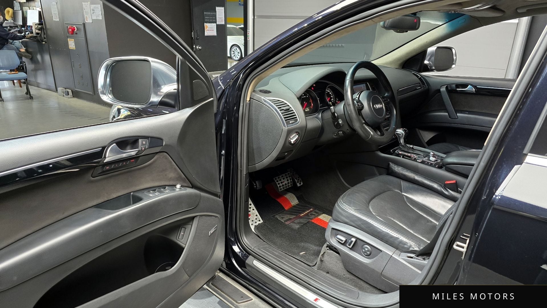 Audi Q7 2012 — миниатюра 11