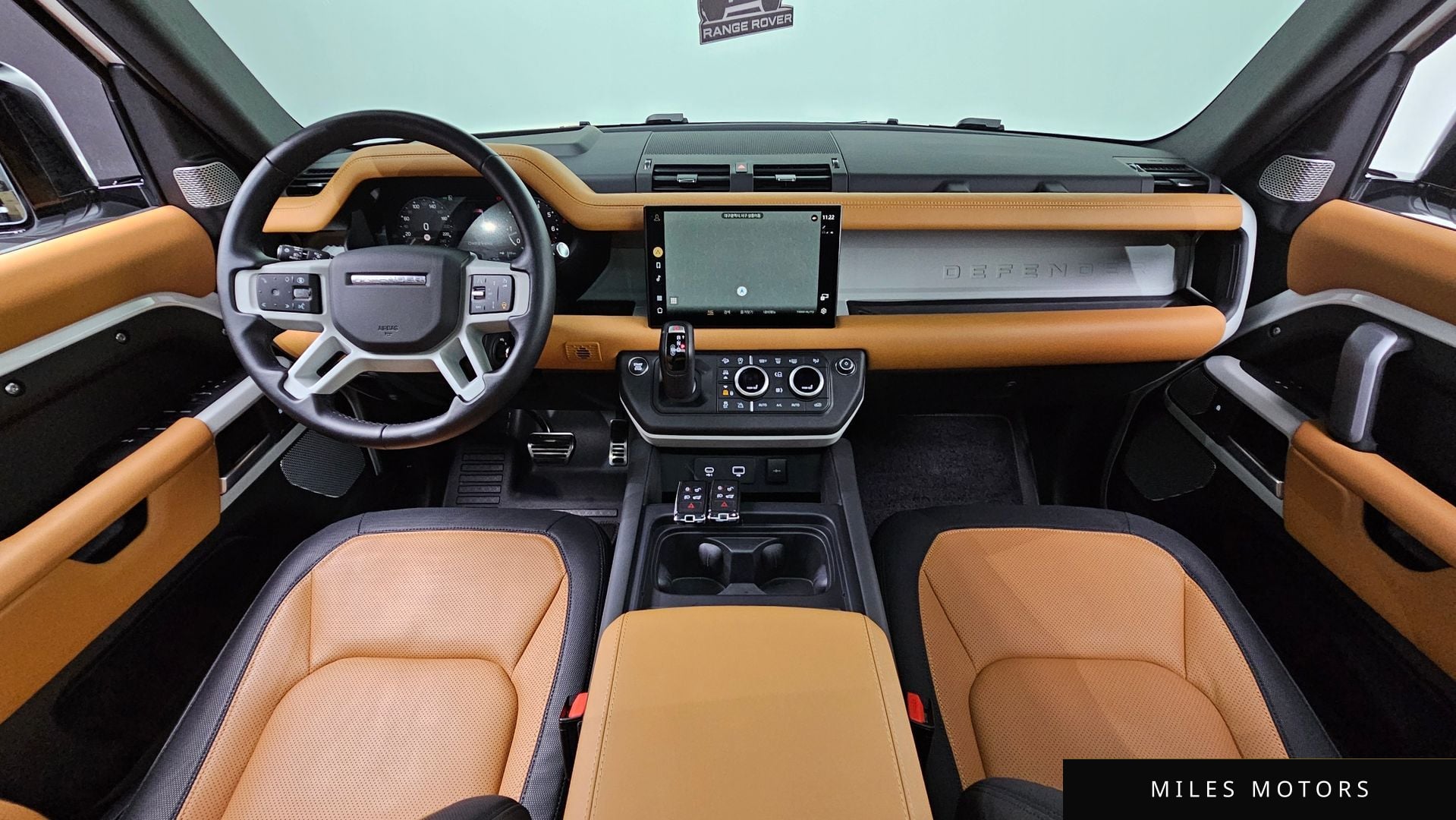 Land Rover Defender 2024 — миниатюра 7