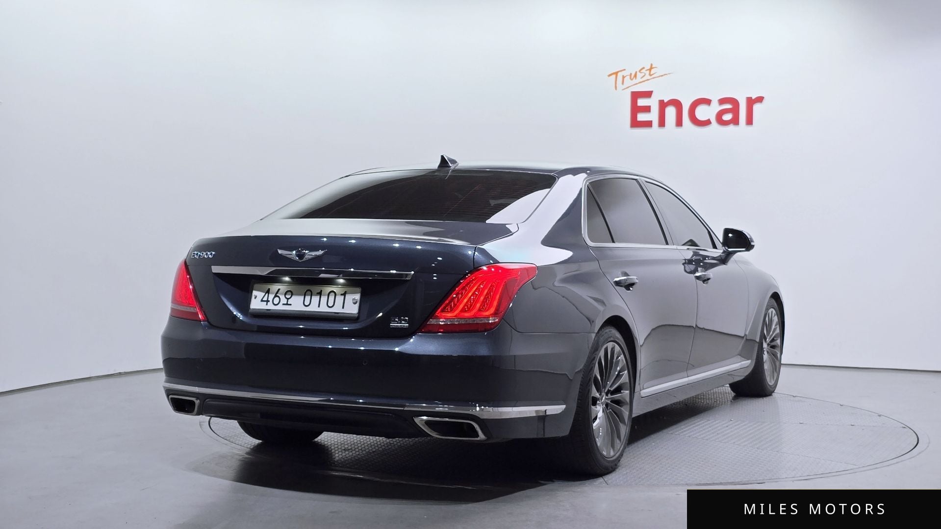 Genesis EQ900 2016 — миниатюра 2