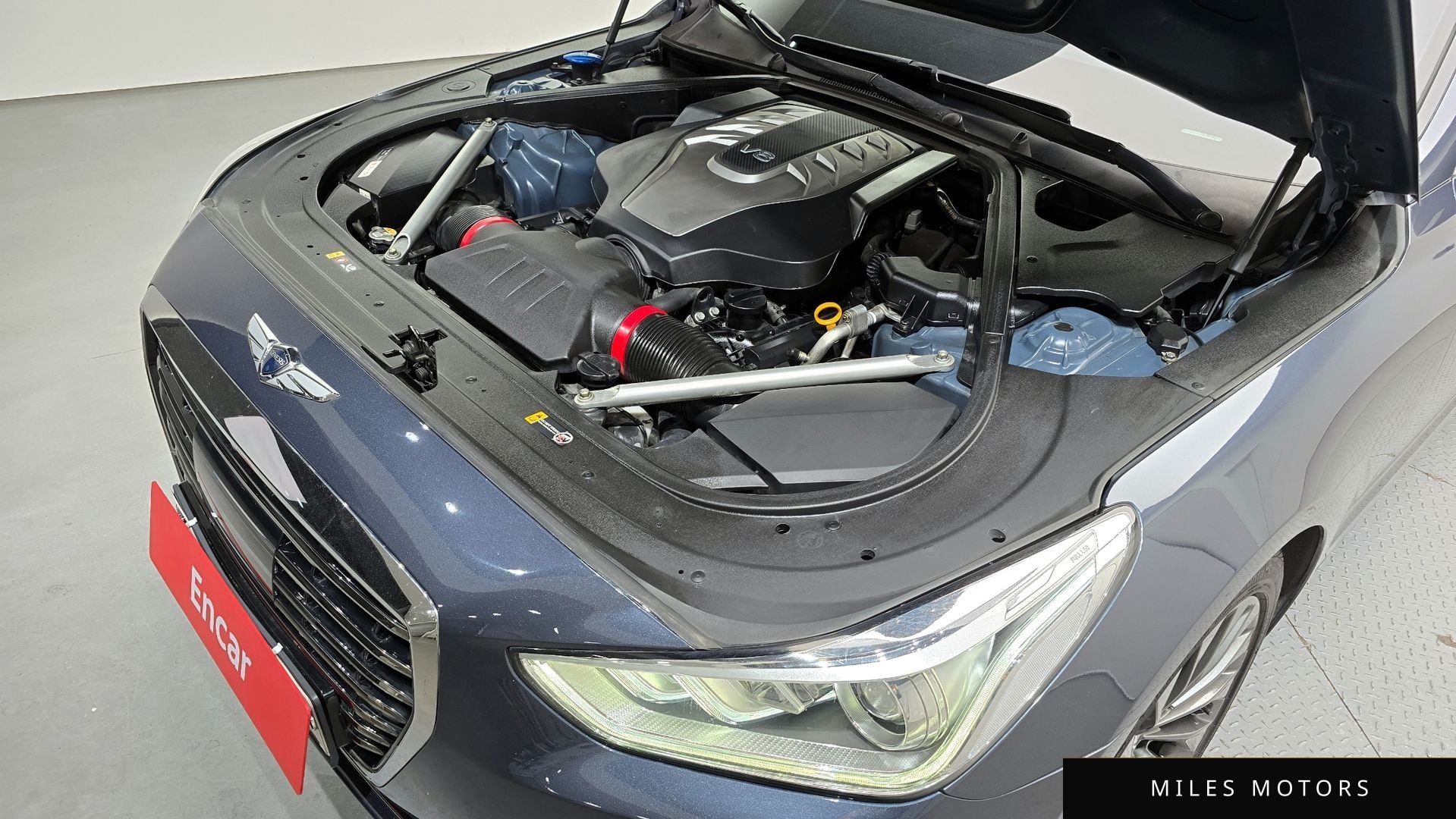 Genesis EQ900 2016 — миниатюра 6