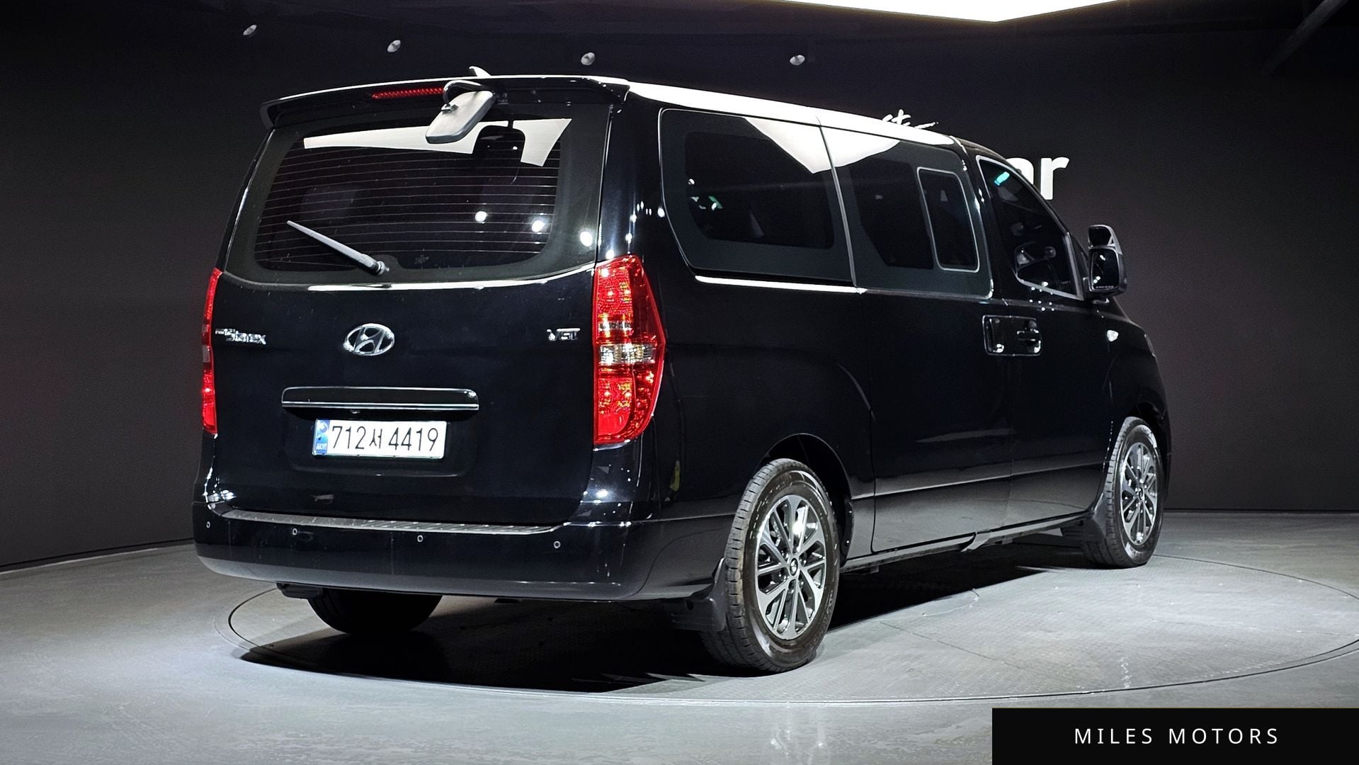 Hyundai Starex 2019 — миниатюра 2