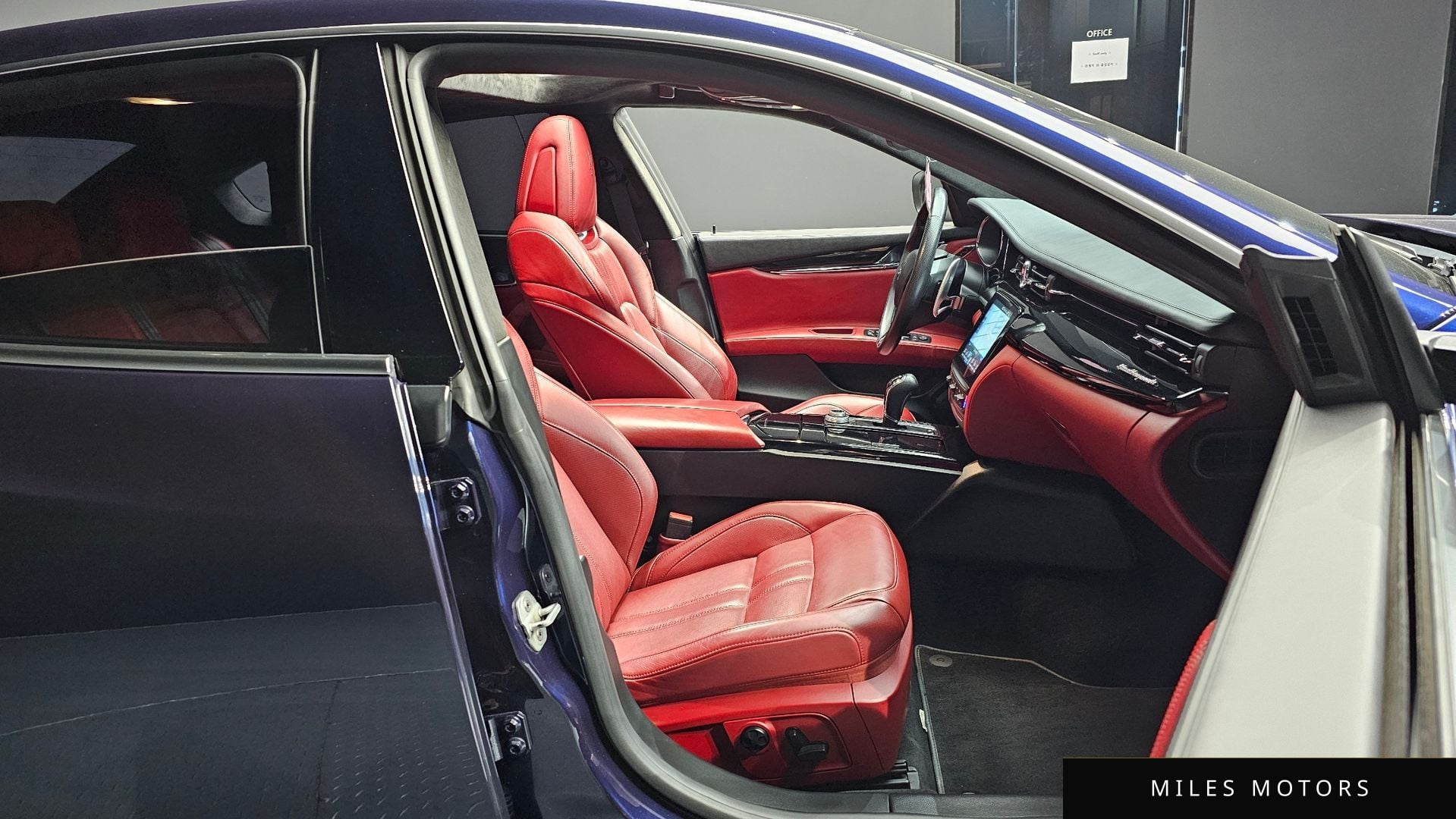Maserati 콰트로포르테 2017 — миниатюра 10