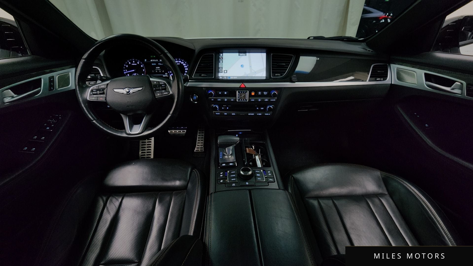 Genesis G80 2017 — миниатюра 7