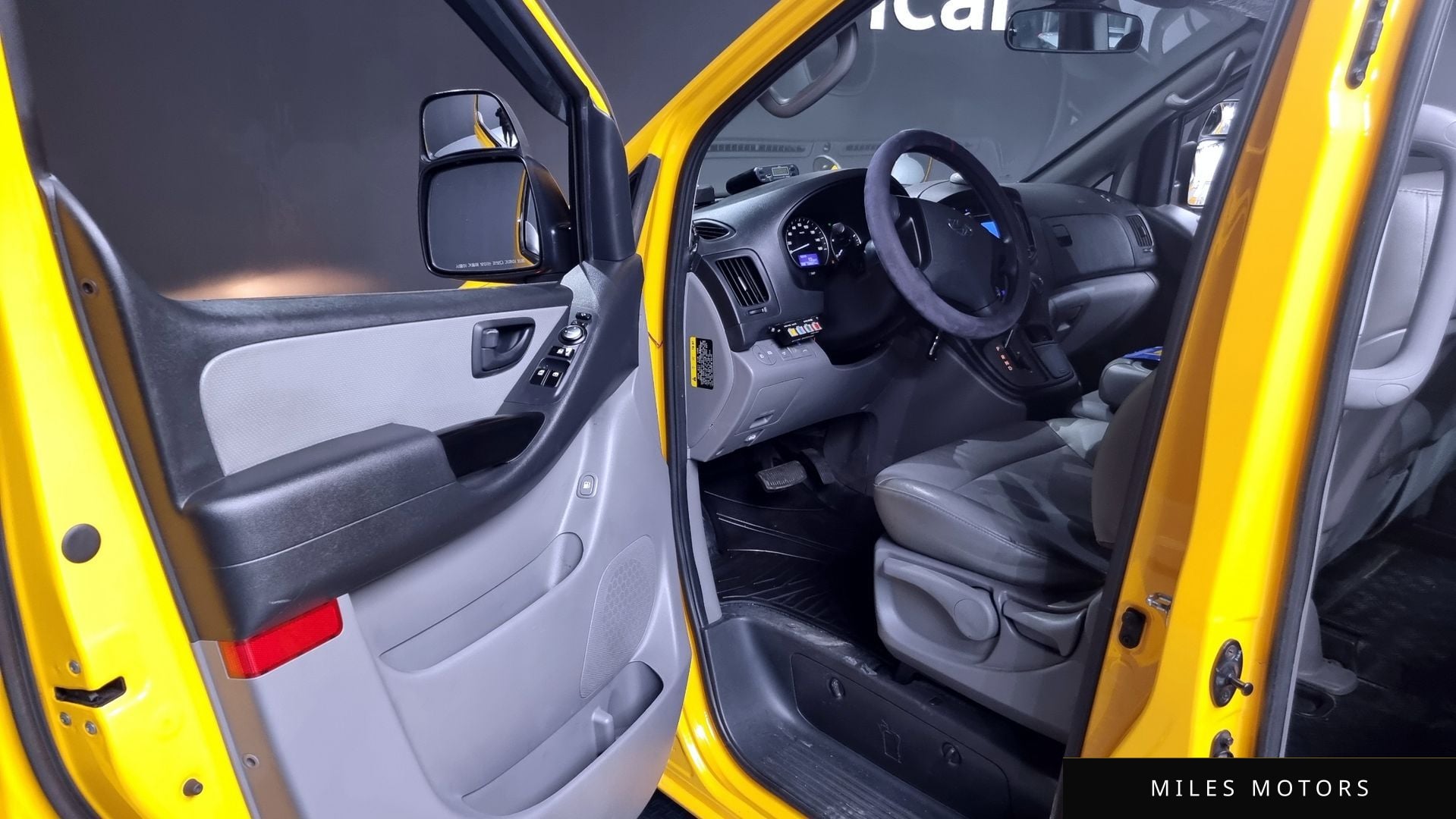Hyundai Starex 2019 — миниатюра 10