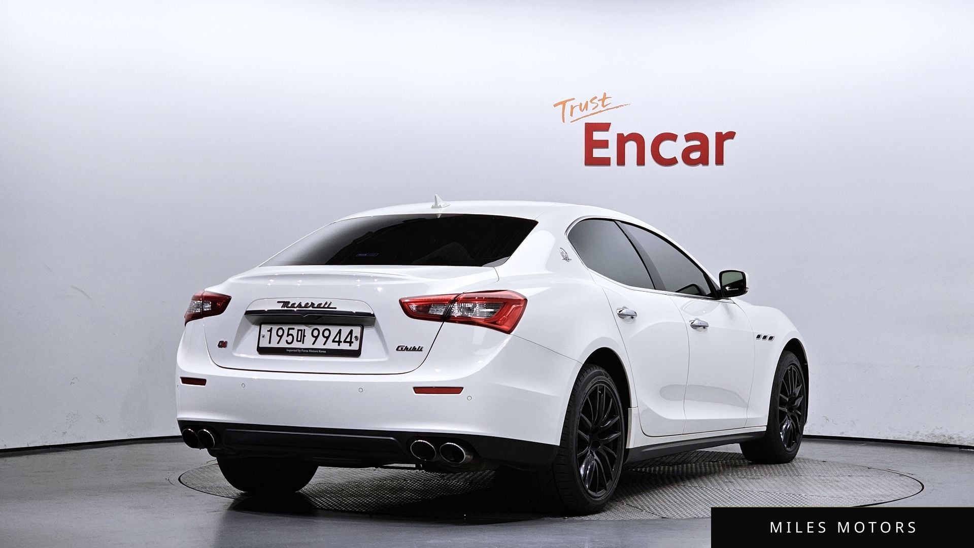 Maserati Ghibli 2015 — миниатюра 2