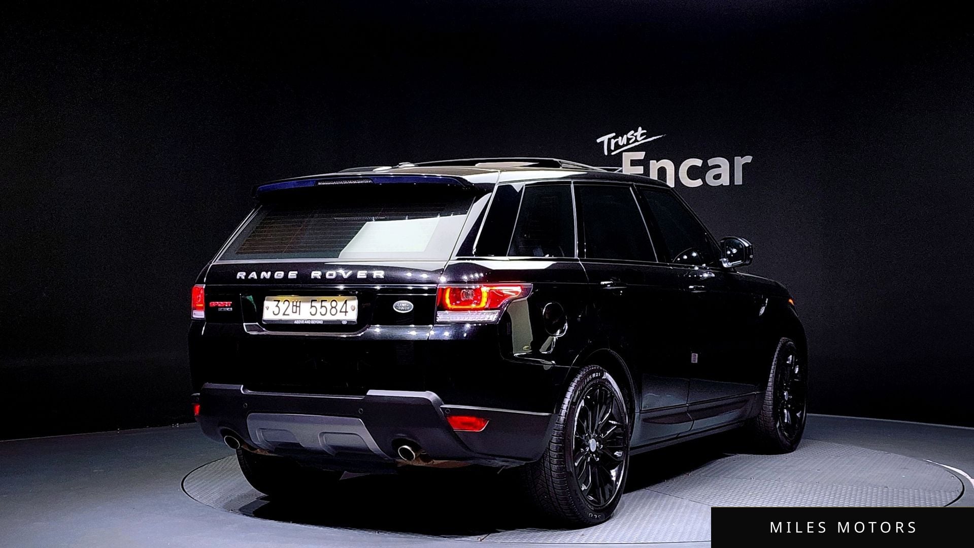 Land Rover Range Rover Sport 2016 — миниатюра 2