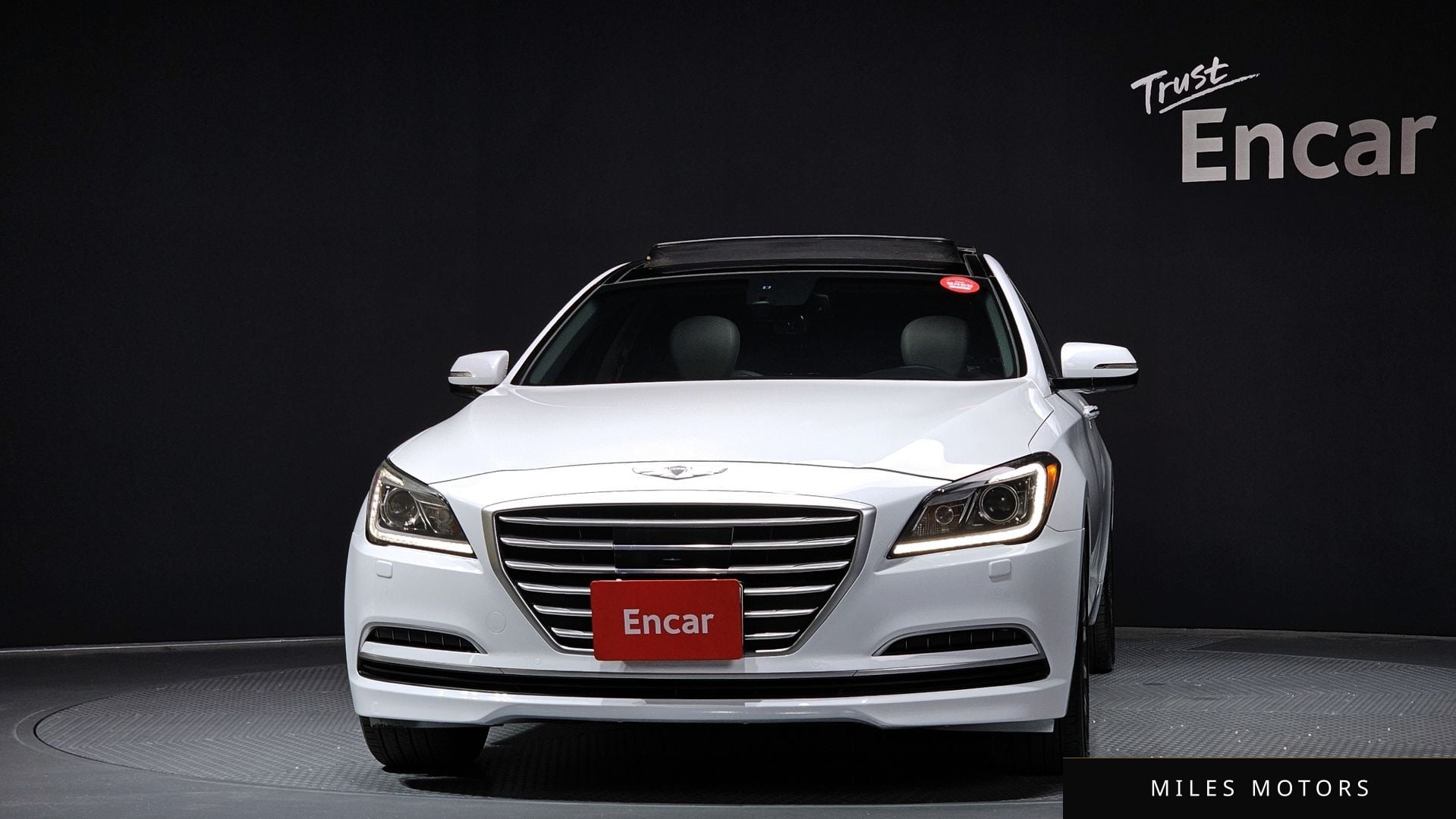 Hyundai Genesis 2015 — миниатюра 3