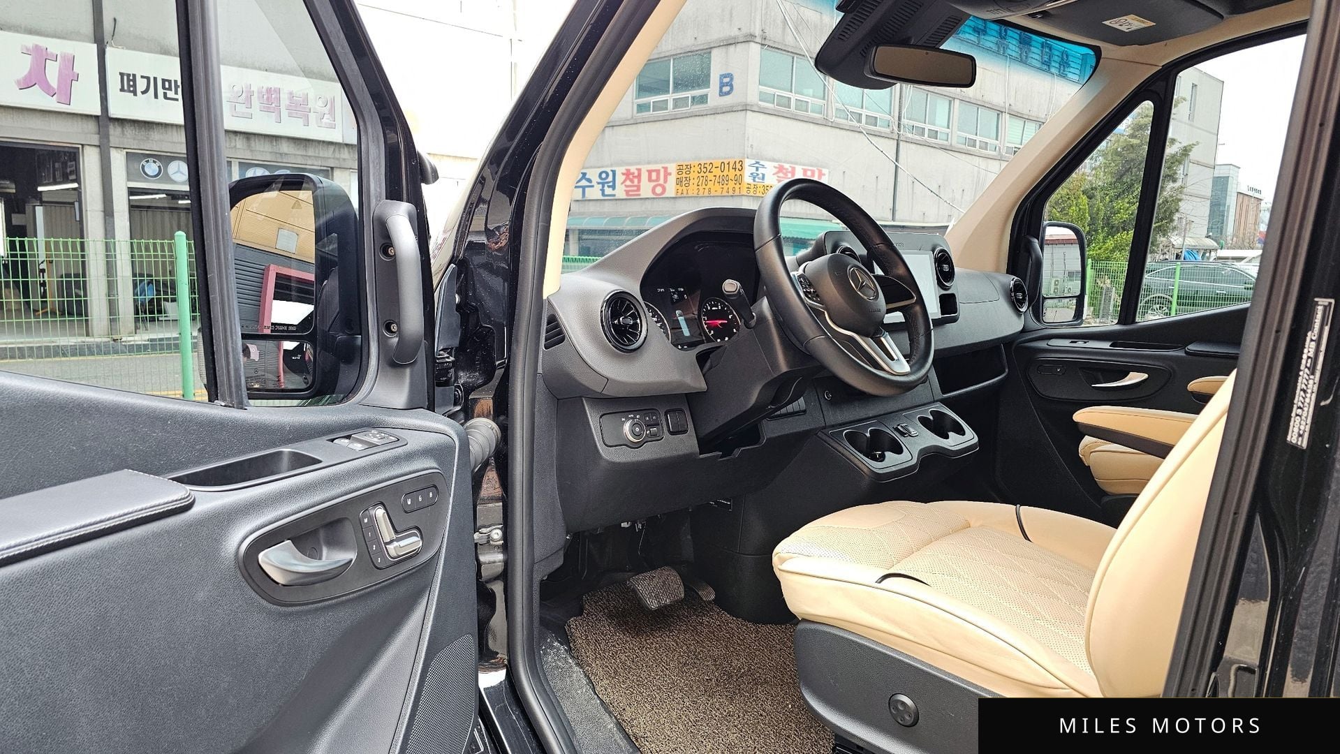 Mercedes-Benz Sprinter 2019 — миниатюра 10