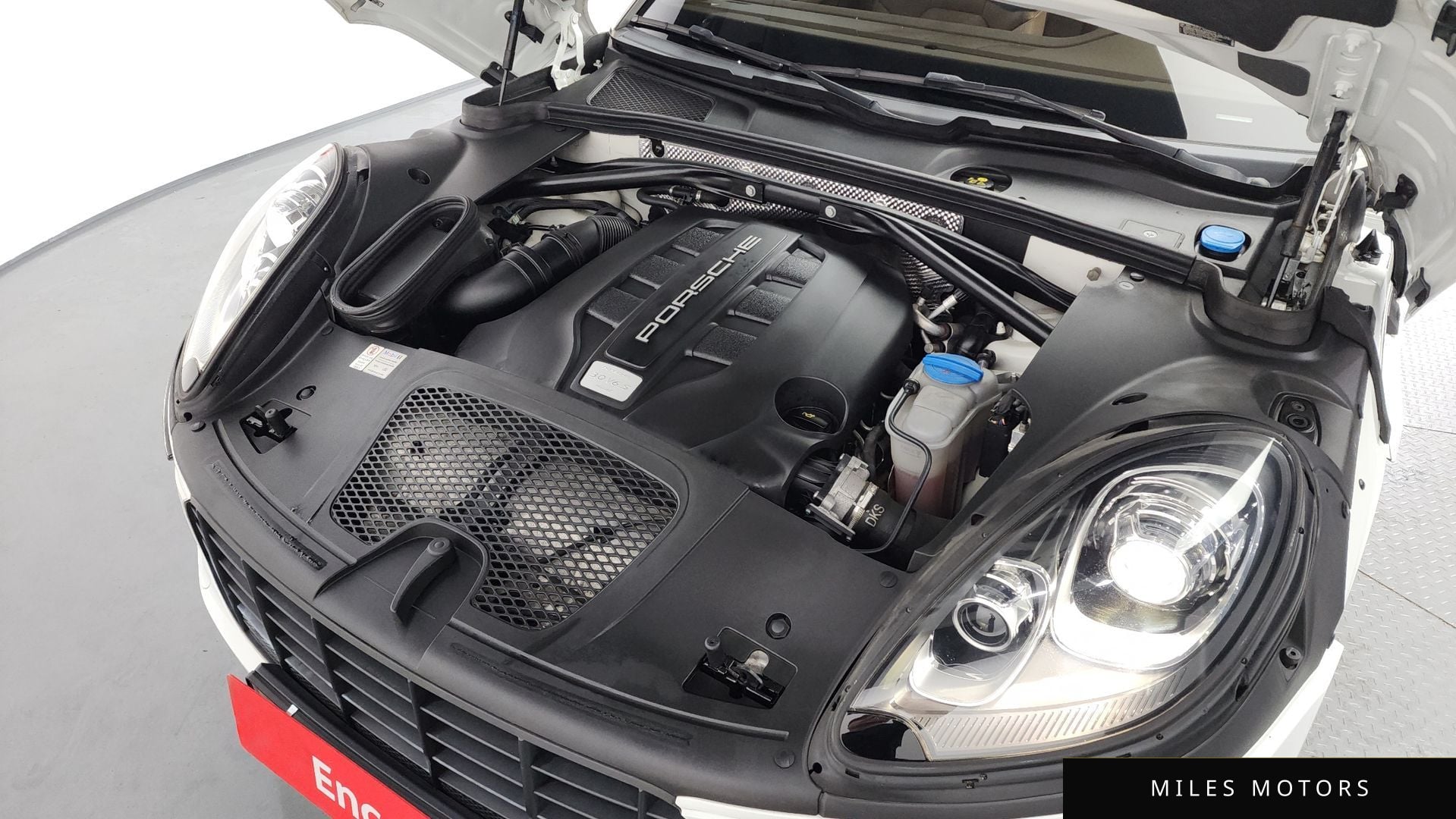 Porsche Macan 2015 — миниатюра 6