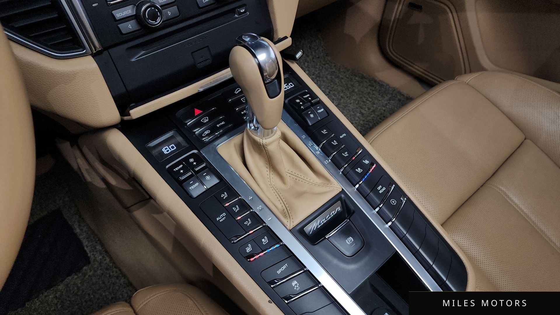 Porsche Macan 2015 — миниатюра 9