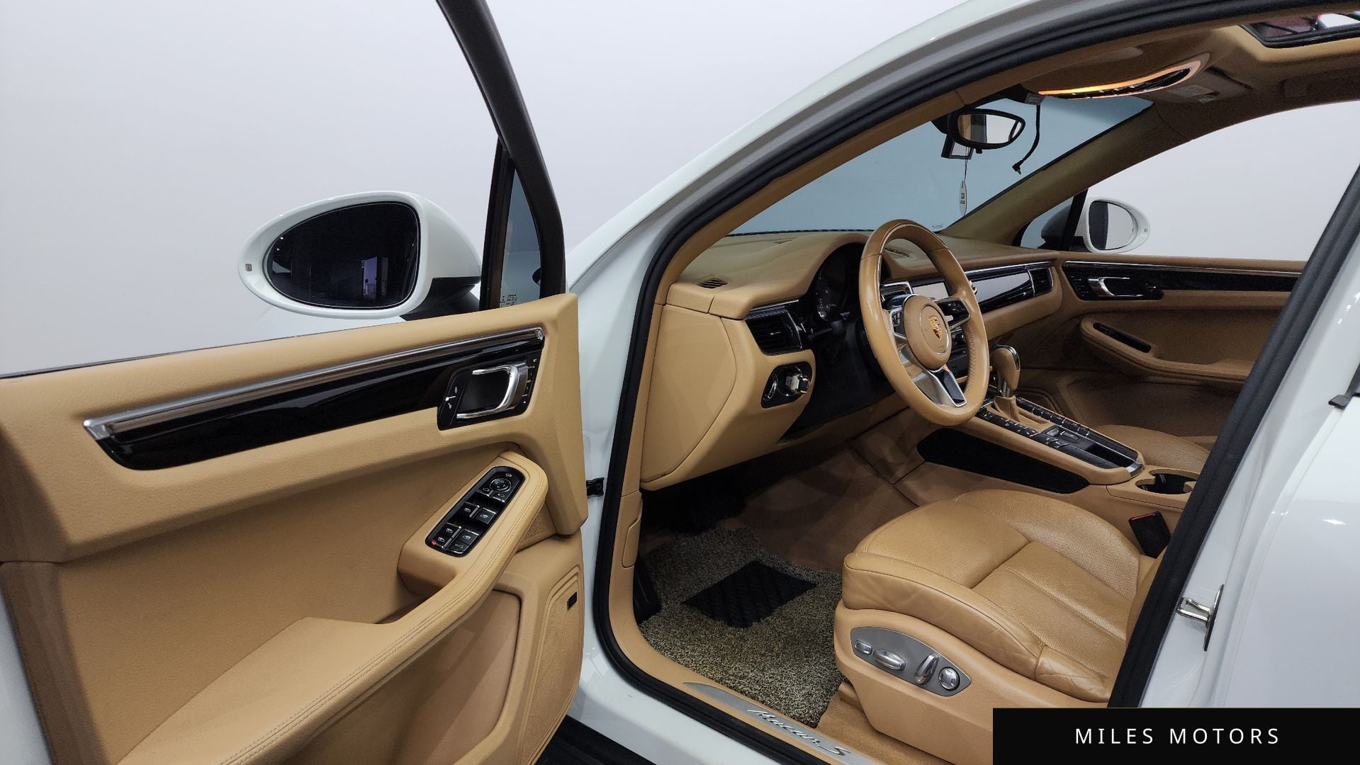 Porsche Macan 2015 — миниатюра 10