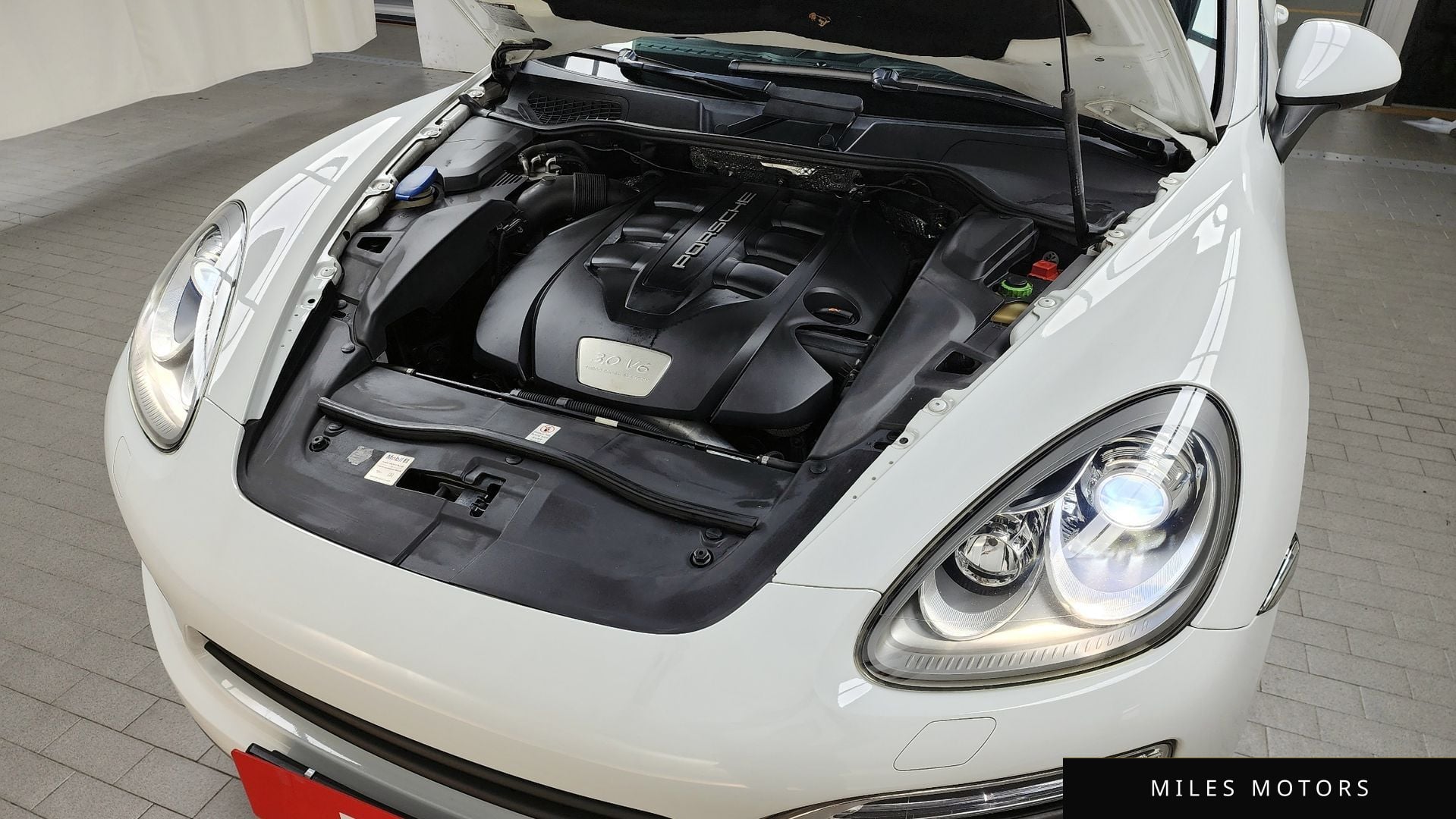 Porsche 카이엔 2013 — миниатюра 6