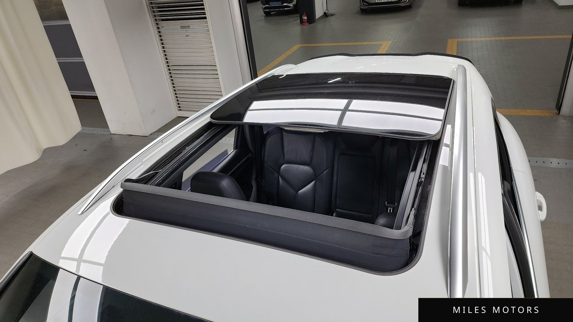 Porsche 카이엔 2013 — миниатюра 19