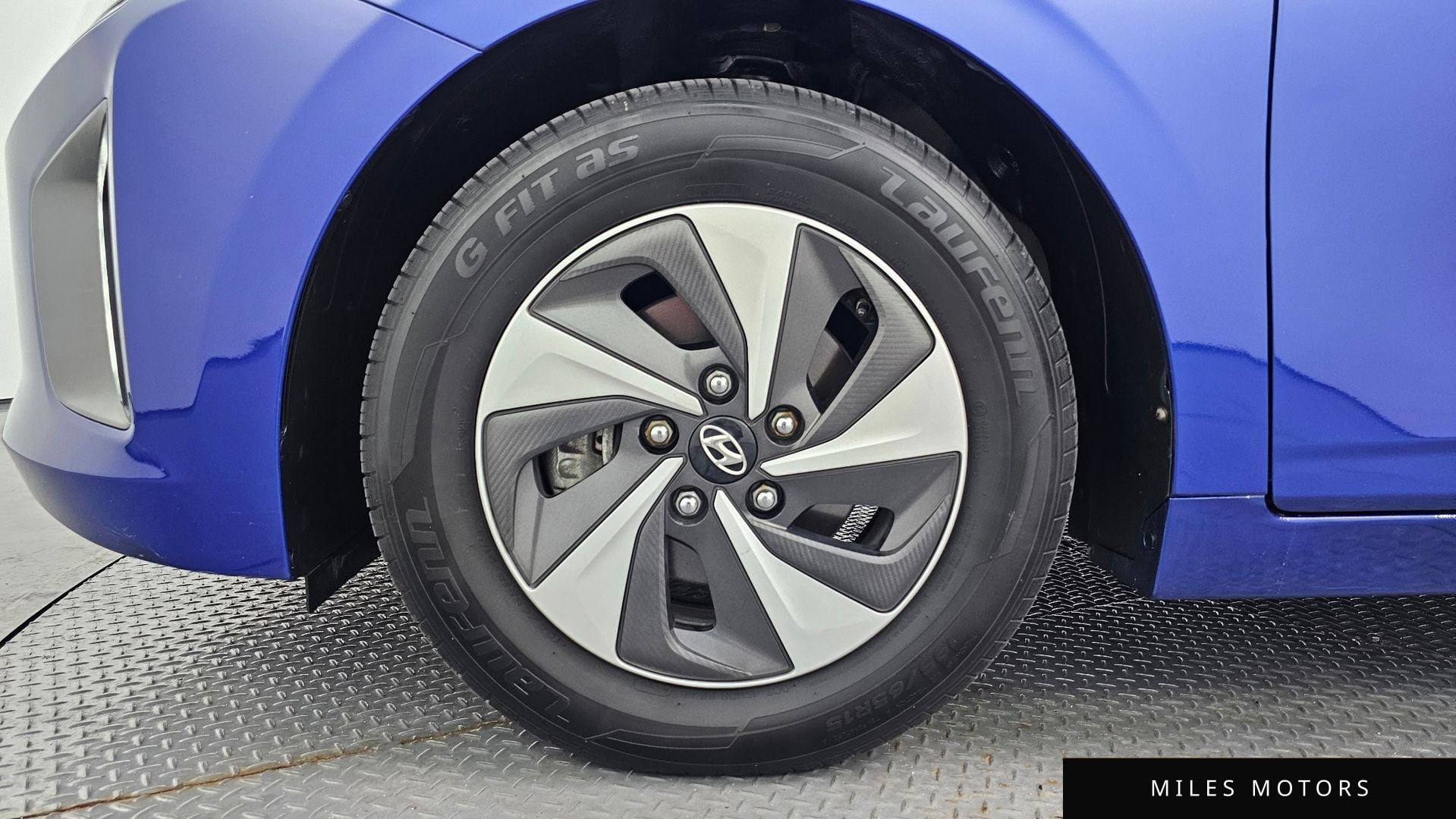 Hyundai Ioniq 2019 — миниатюра 5