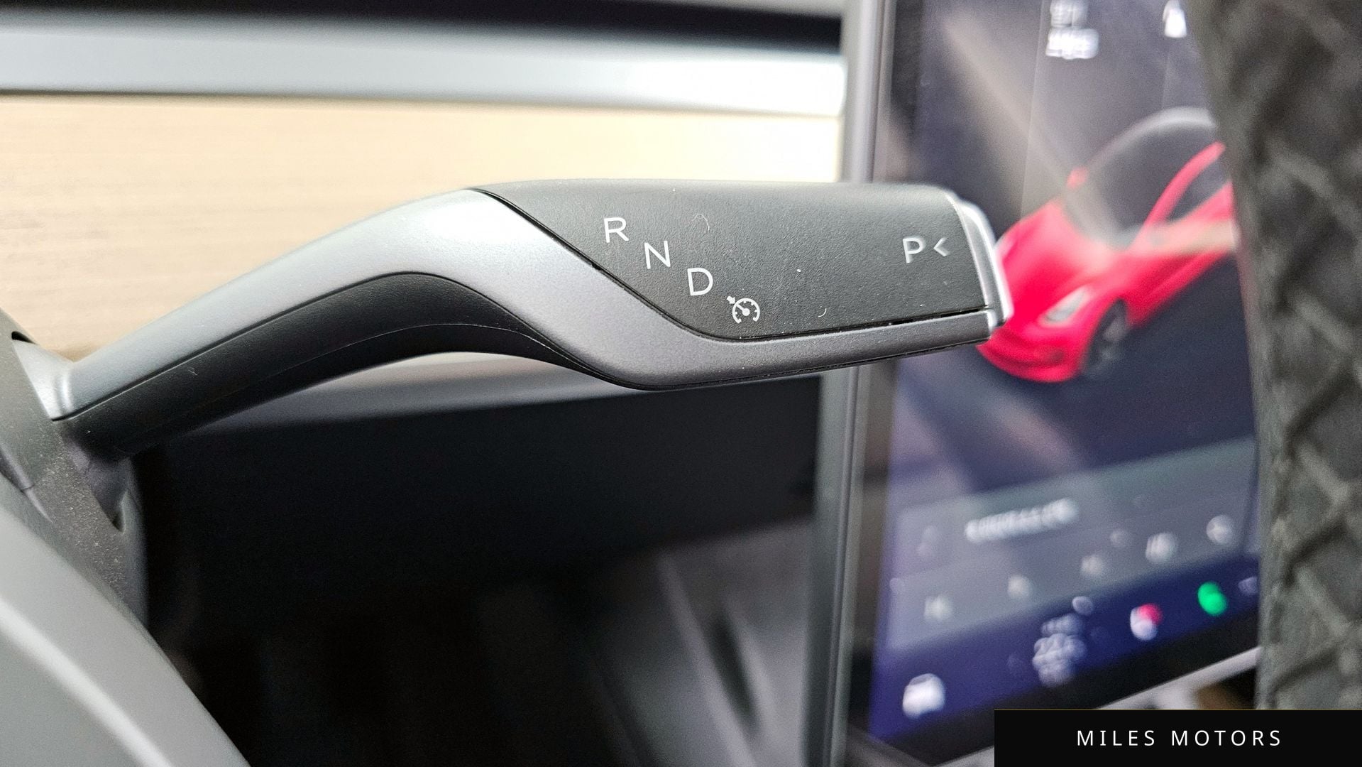 Tesla Model 3 2021 — миниатюра 9
