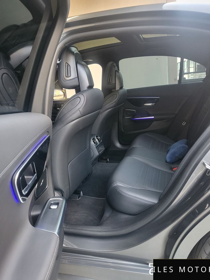 Mercedes-Benz C-Class W206 2022 — миниатюра 10