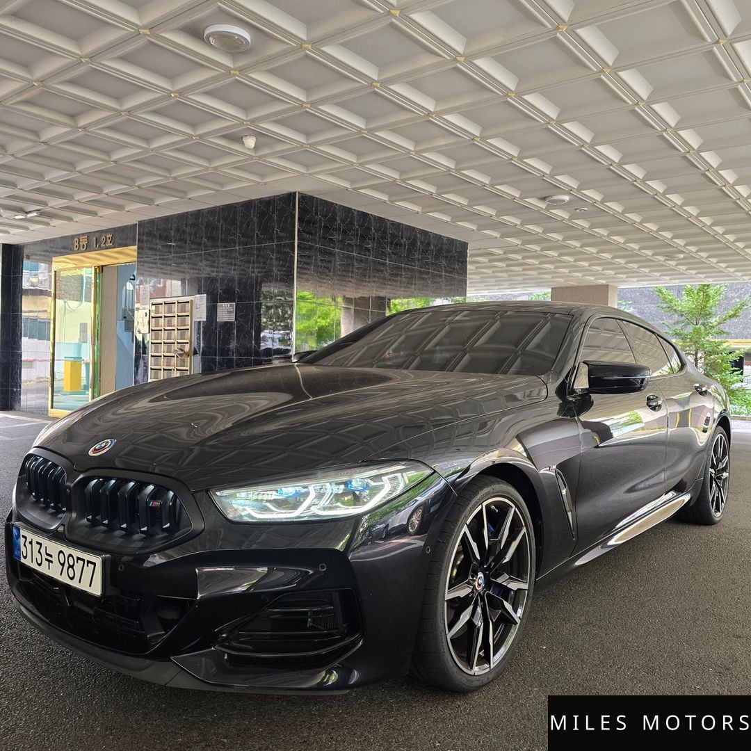 BMW 8 Series (G15) 2024 — миниатюра 2