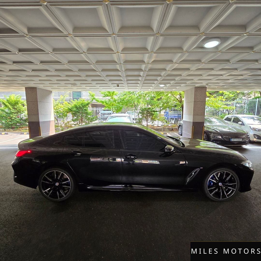 BMW 8 Series (G15) 2024 — миниатюра 7