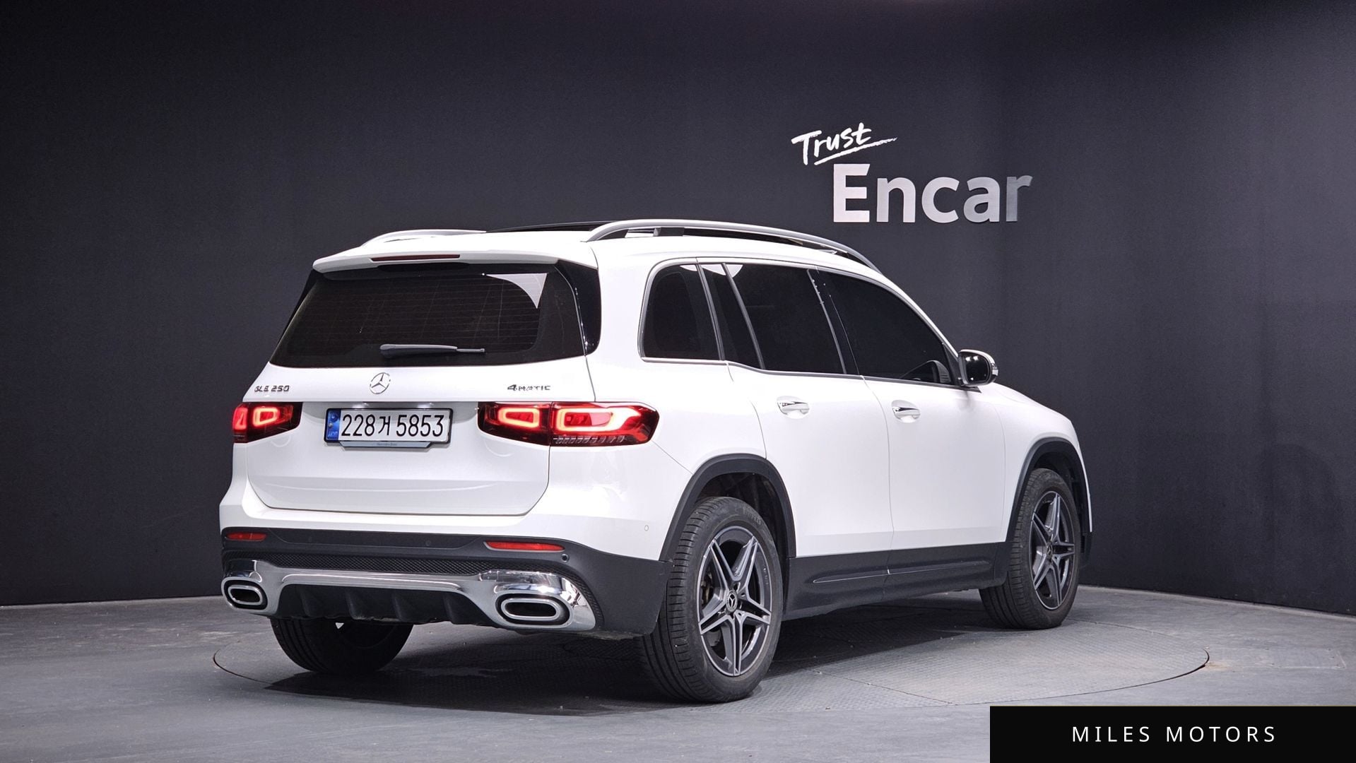 Mercedes-Benz GLB-Class X247 2023 — миниатюра 2