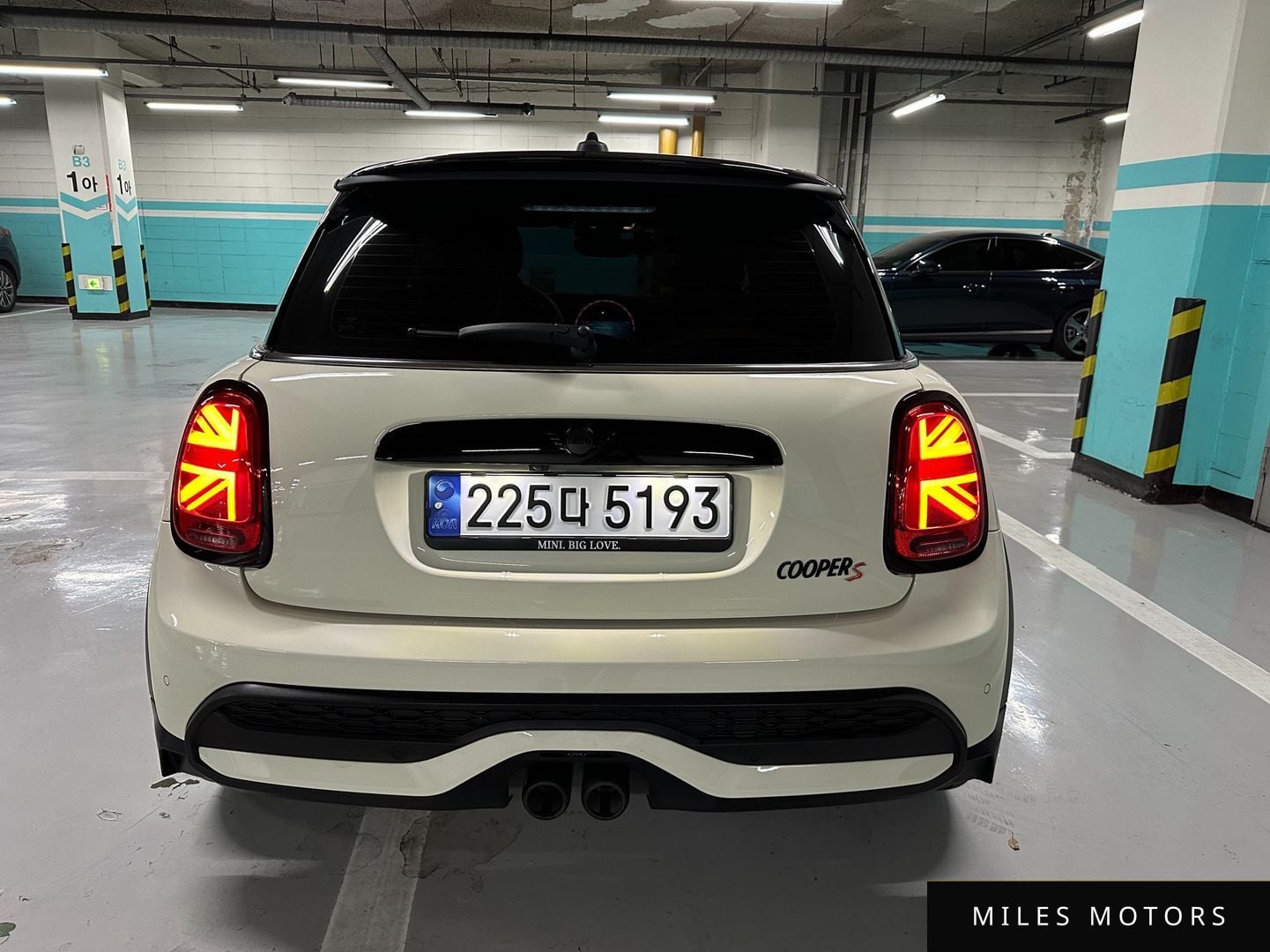 MINI Cooper S 2023 — миниатюра 4