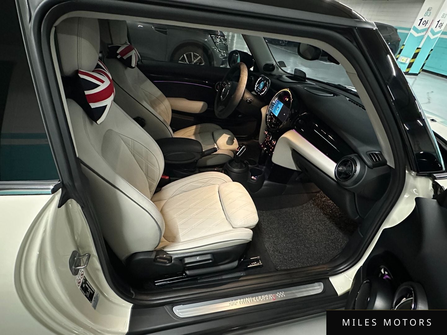 MINI Cooper S 2023 — миниатюра 8