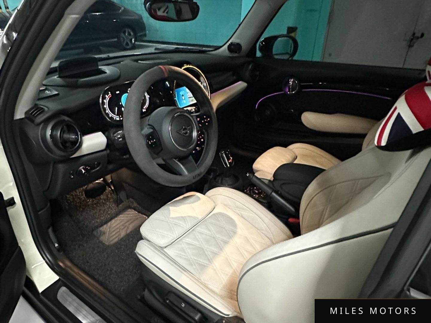 MINI Cooper S 2023 — миниатюра 9