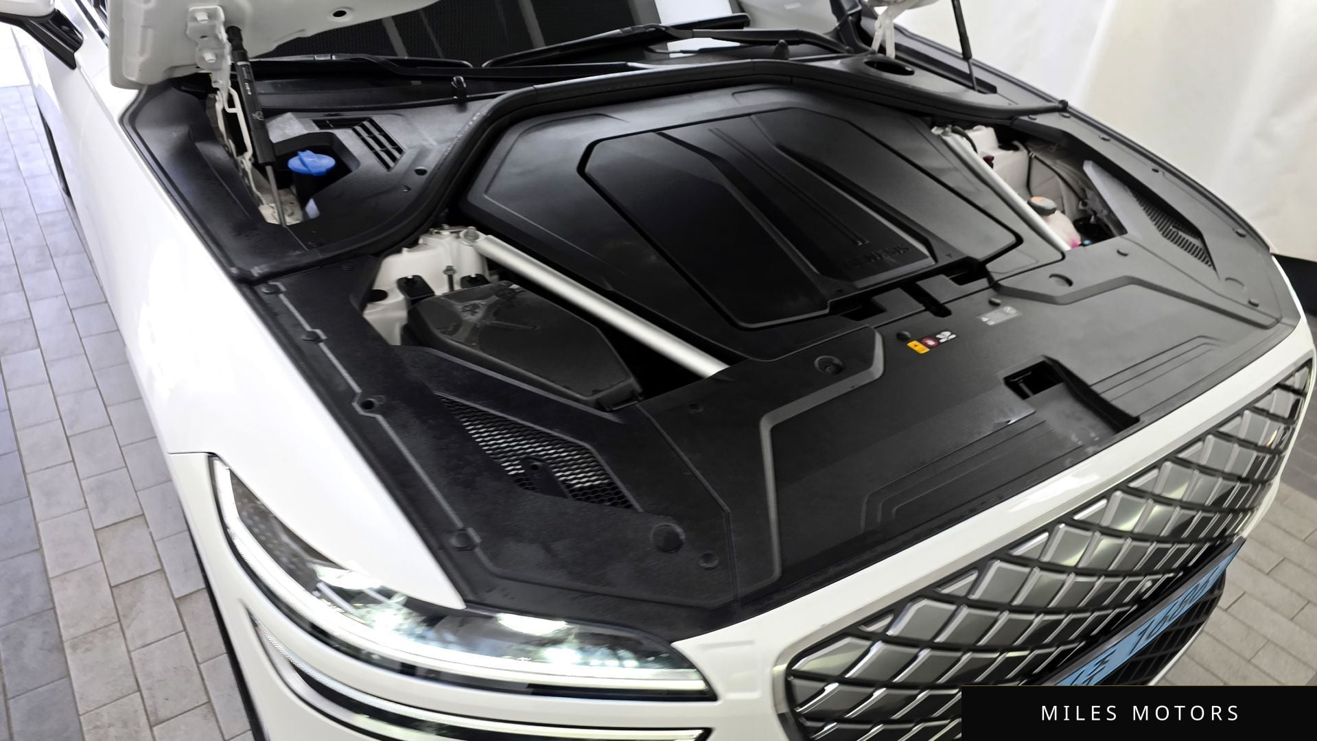 Genesis GV70 2022 — миниатюра 6