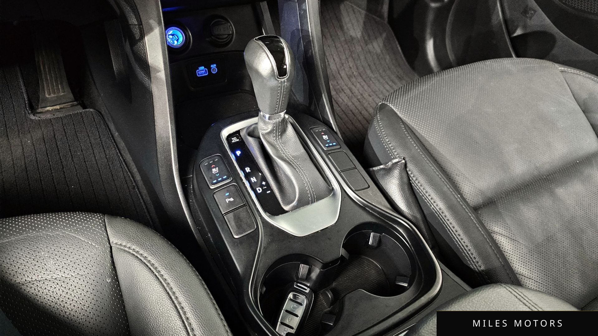 Hyundai Santafe 2018 — миниатюра 9