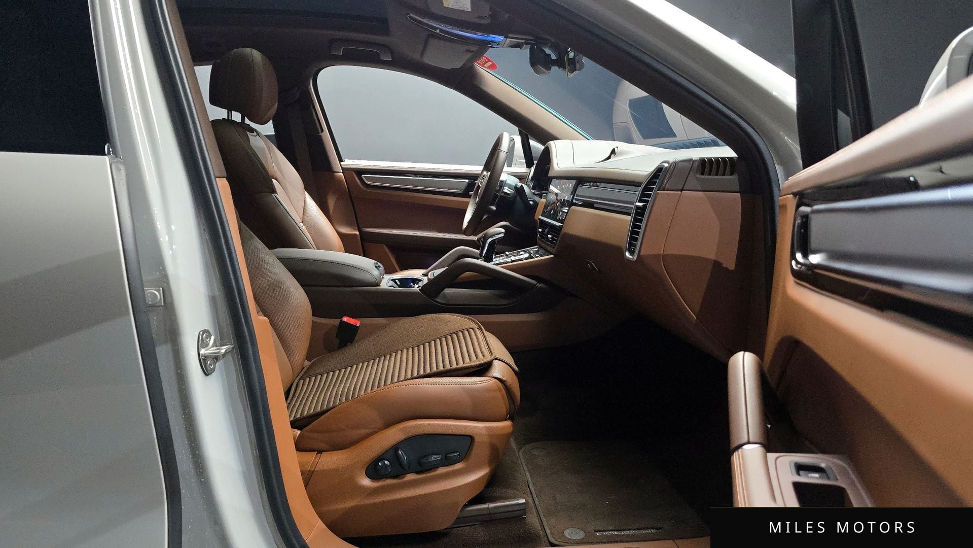 Porsche 카이엔 (PO536) 2023 — миниатюра 10