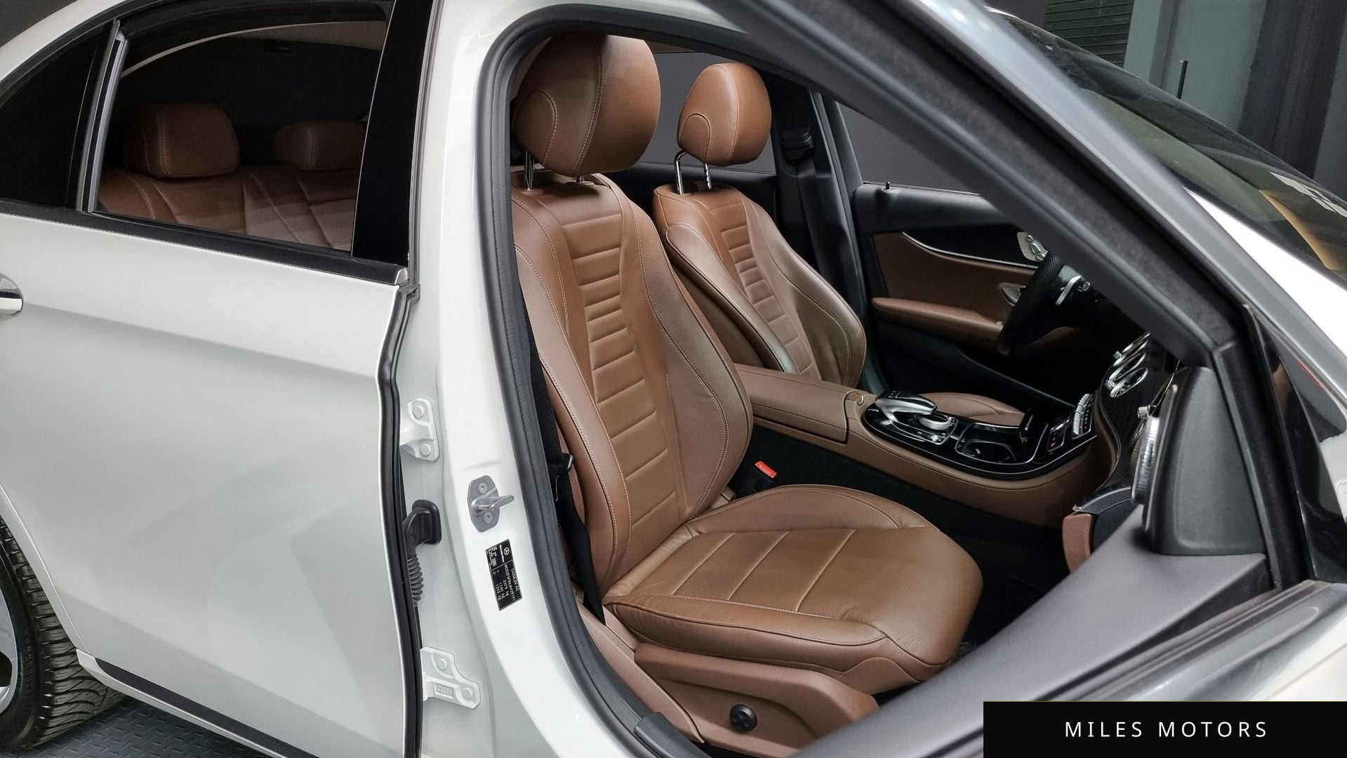 Mercedes-Benz E-Class W213 2018 — миниатюра 12