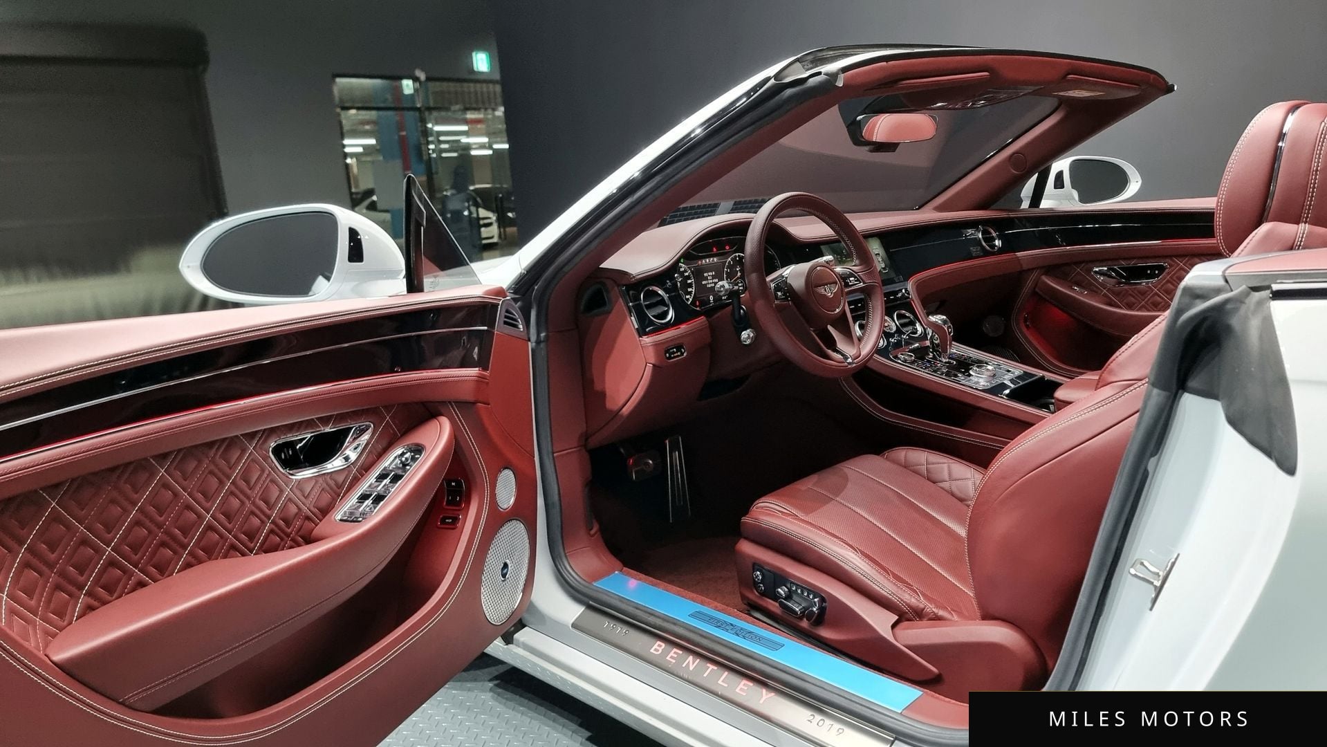 Bentley Continental GT 2019 — миниатюра 11