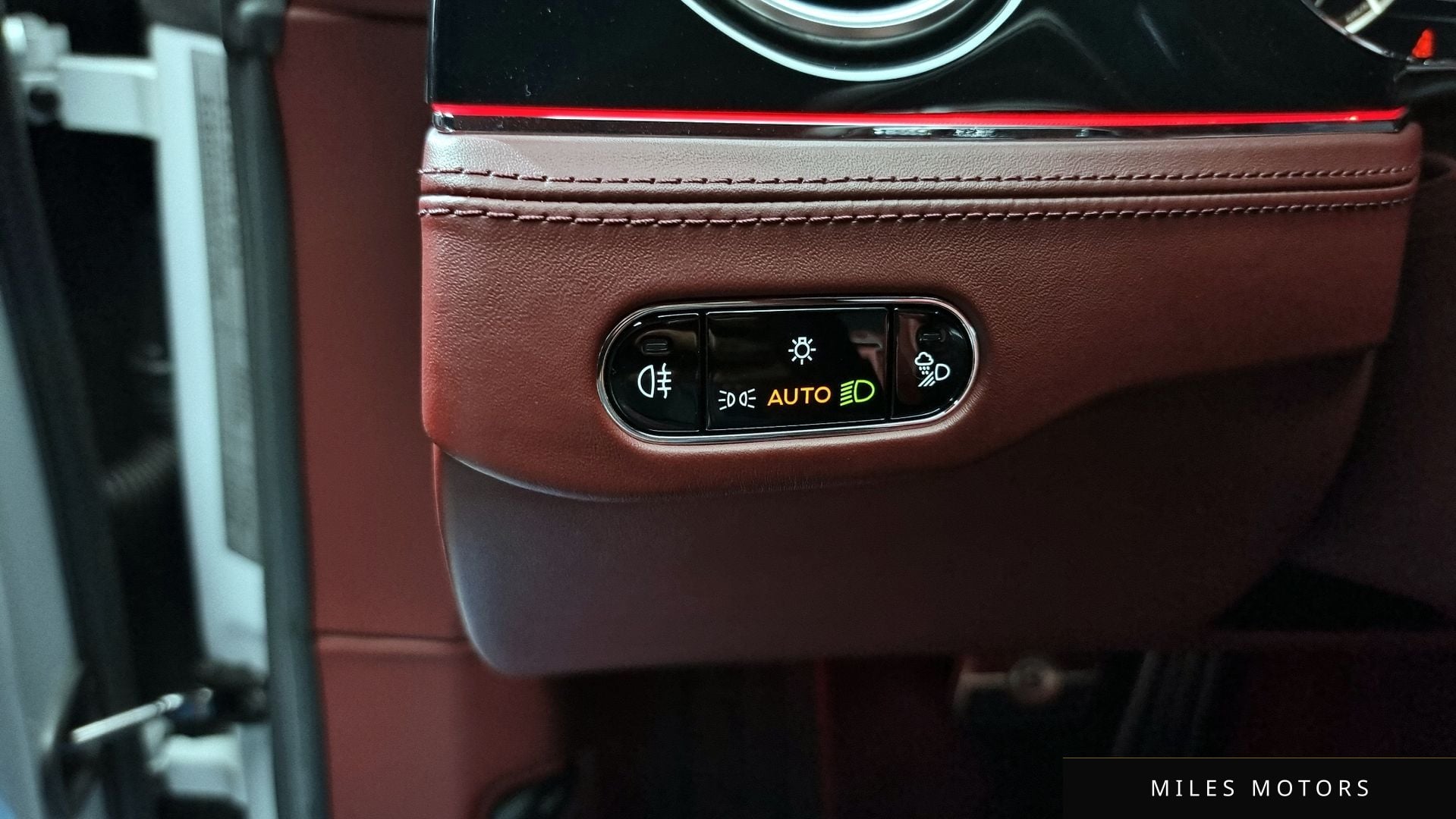 Bentley Continental GT 2019 — миниатюра 13