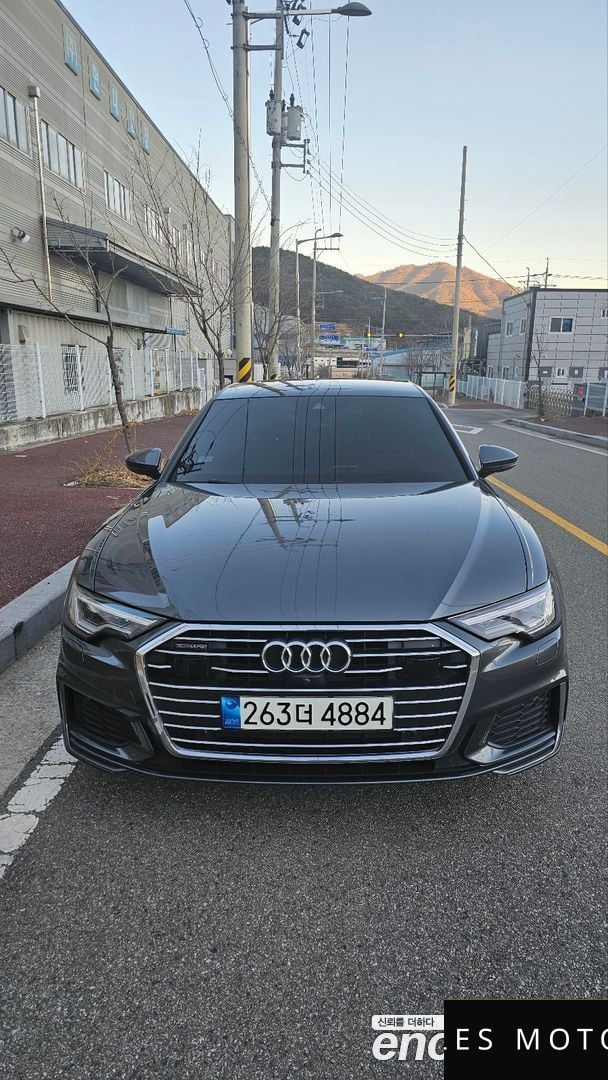 Audi A6 (C8) 2022 — фото 1 из 7