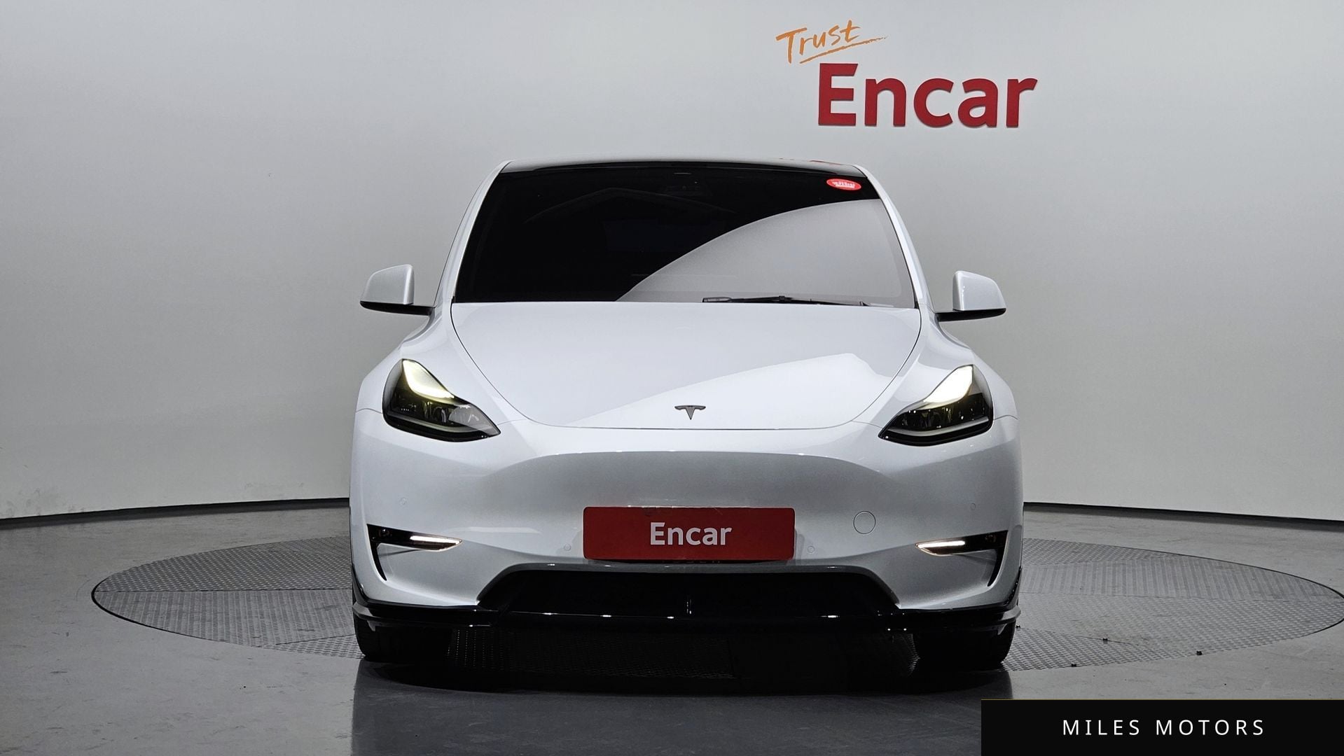 Tesla Model Y 2021 — миниатюра 3