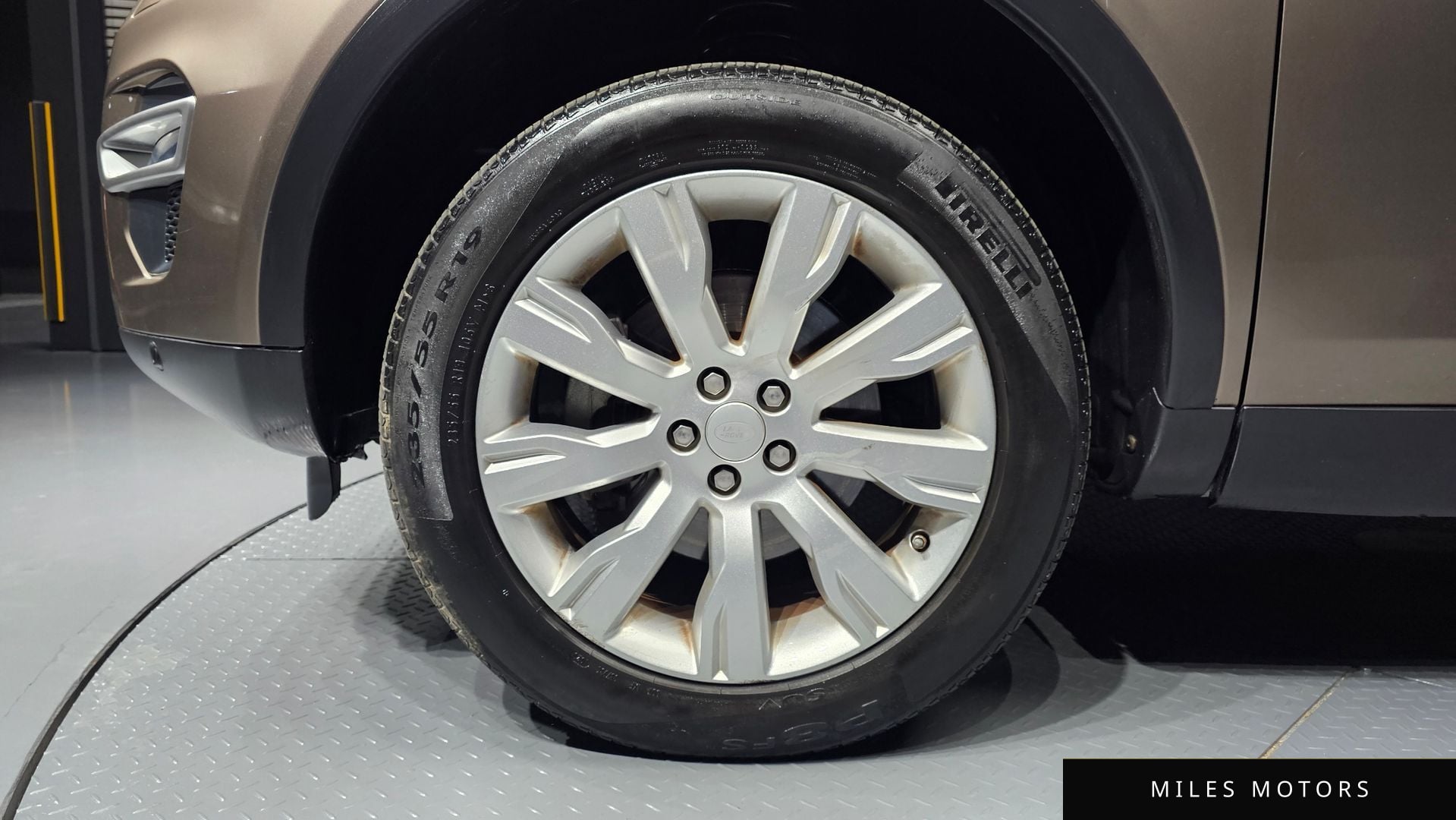 Land Rover Discovery Sport 2016 — миниатюра 5